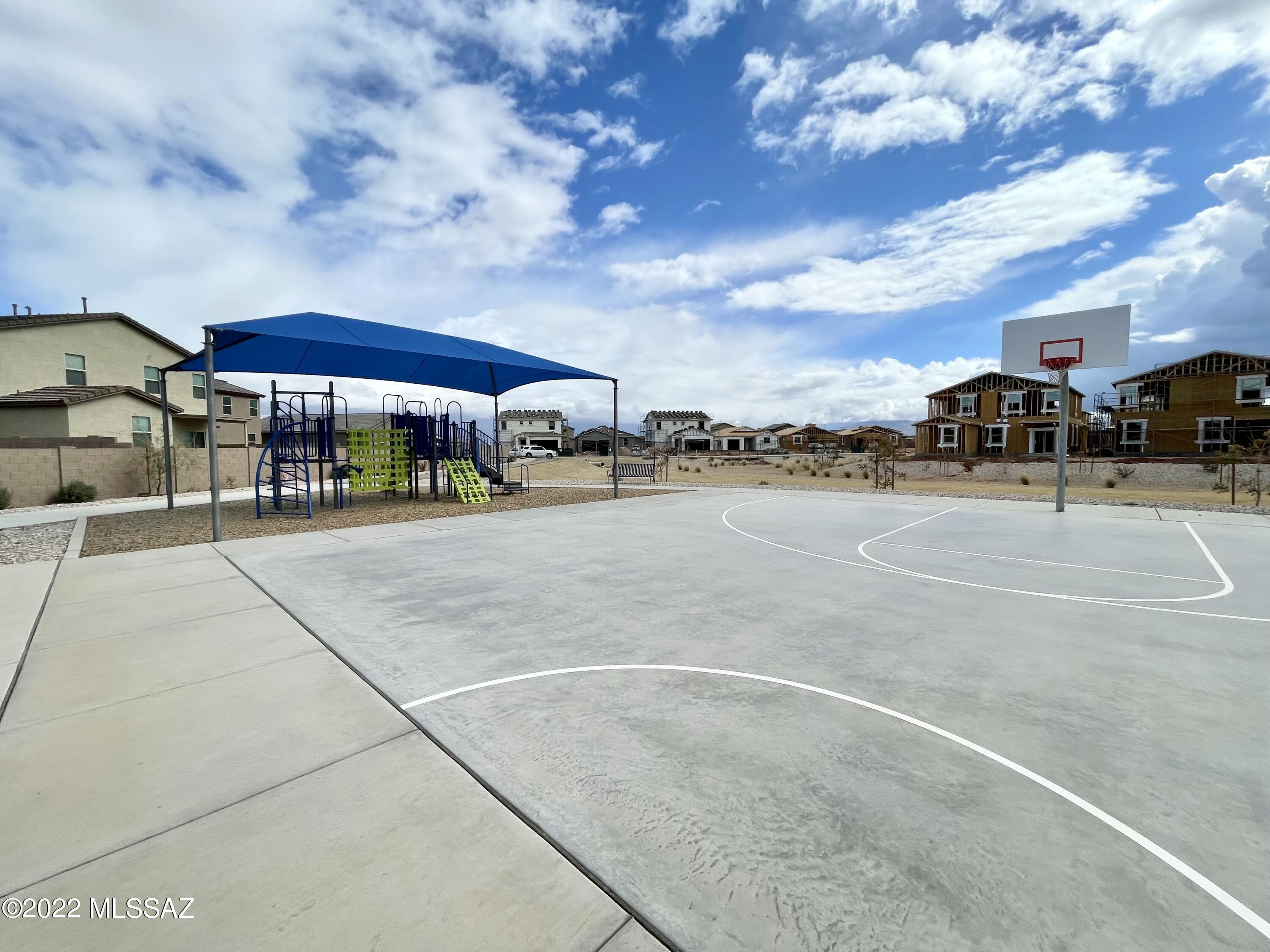 Valencia - Residential Lease
