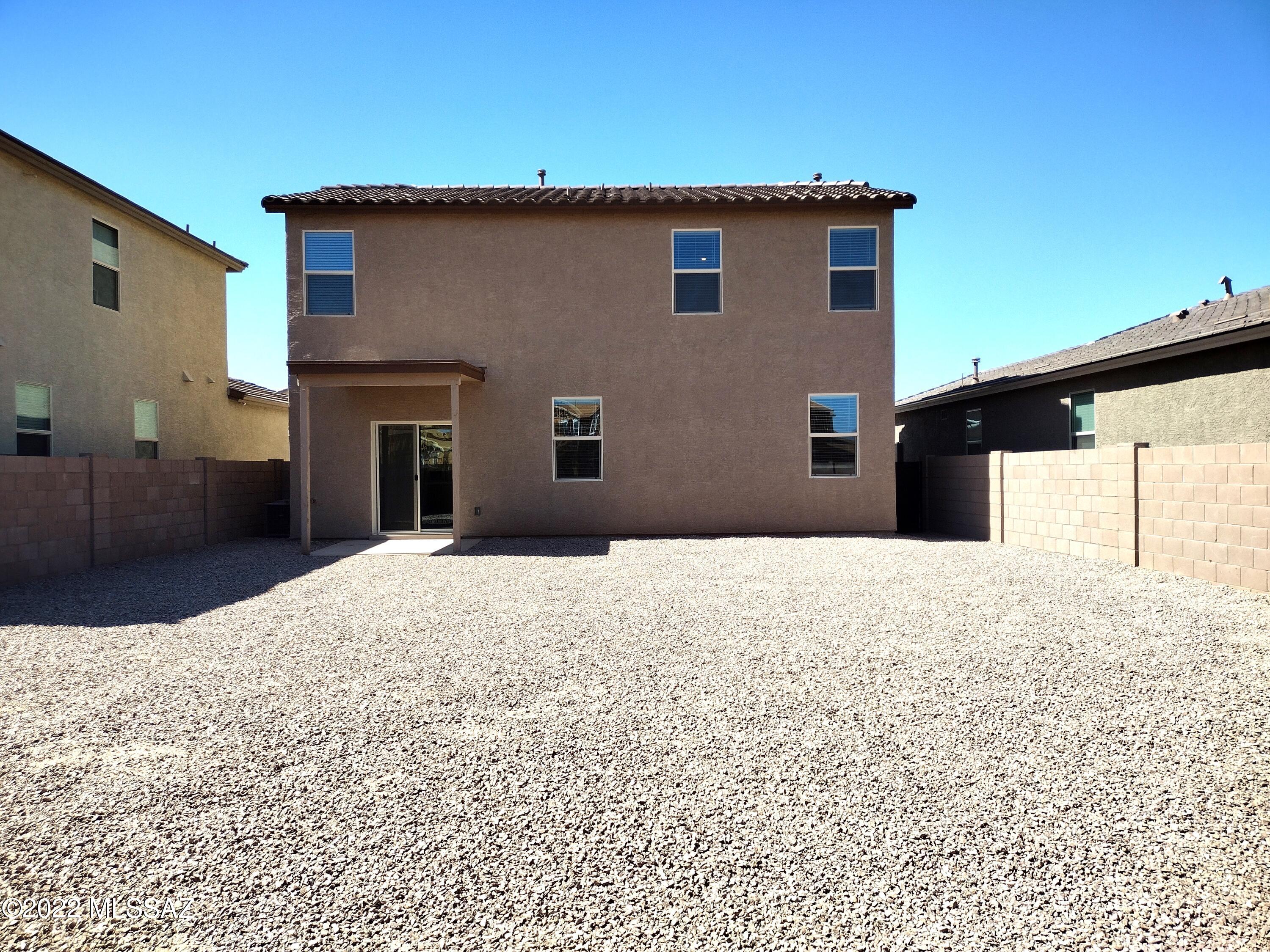 Valencia - Residential Lease