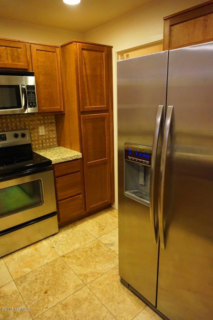 Placita Escondida Bldgs 18-20 Units 1-204 - Residential Lease