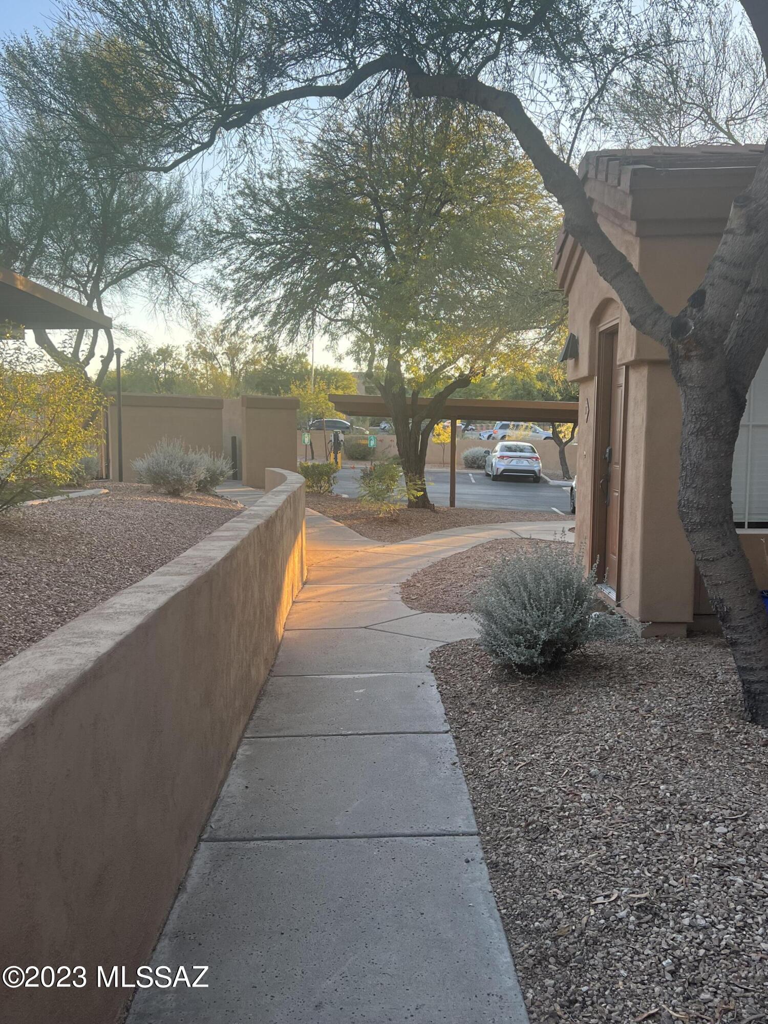 Pinnacle Canyon Condominium - Residential Lease