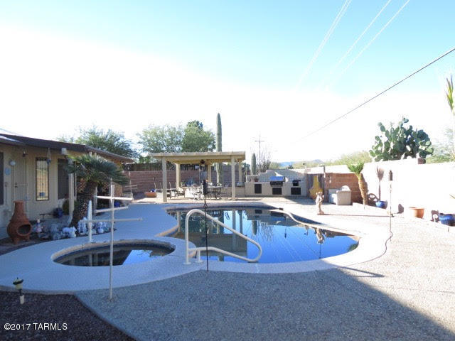 Oak Tree at Midvale (520-620) - Residential