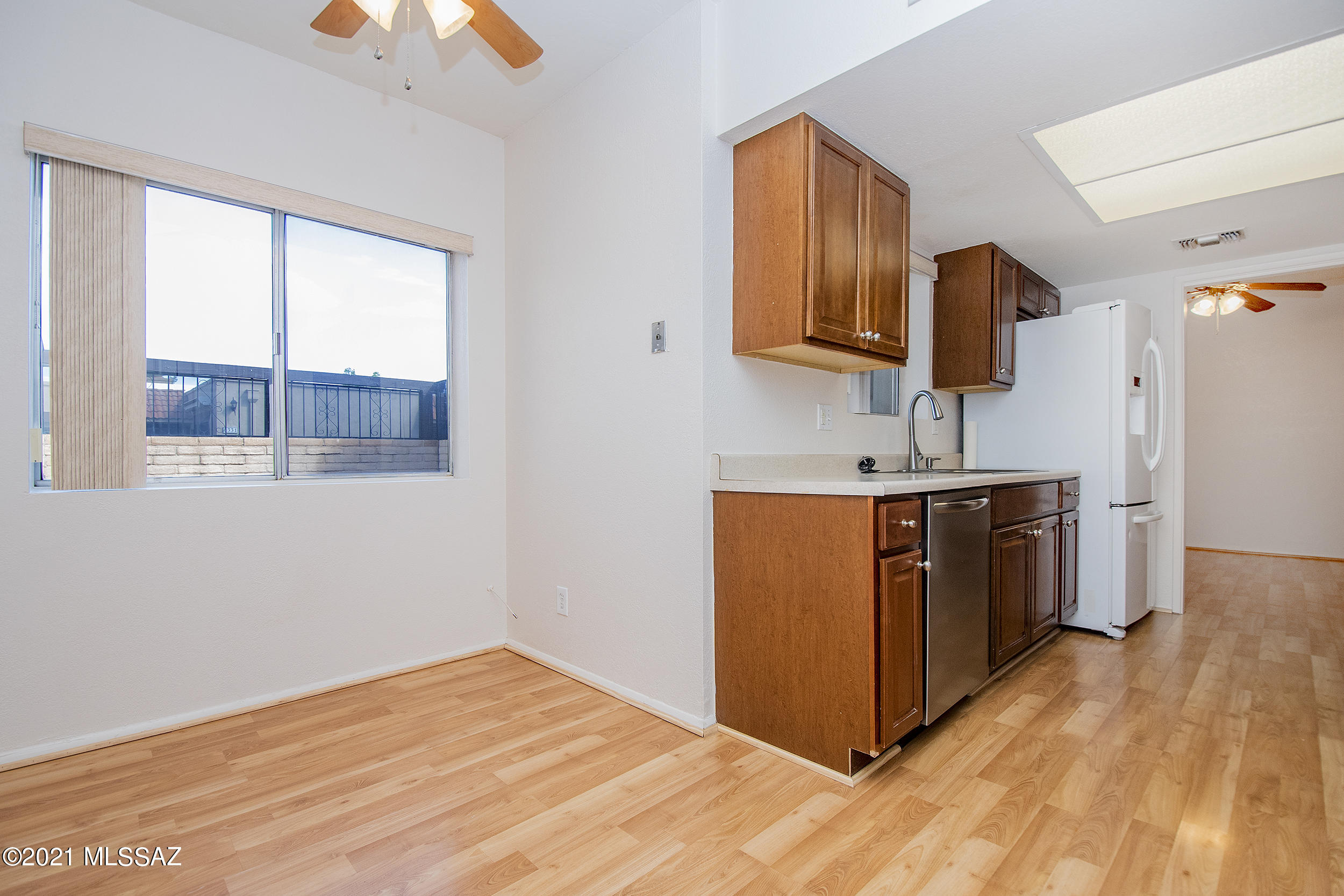 Rolling Hills Villas NO. 2 - Residential