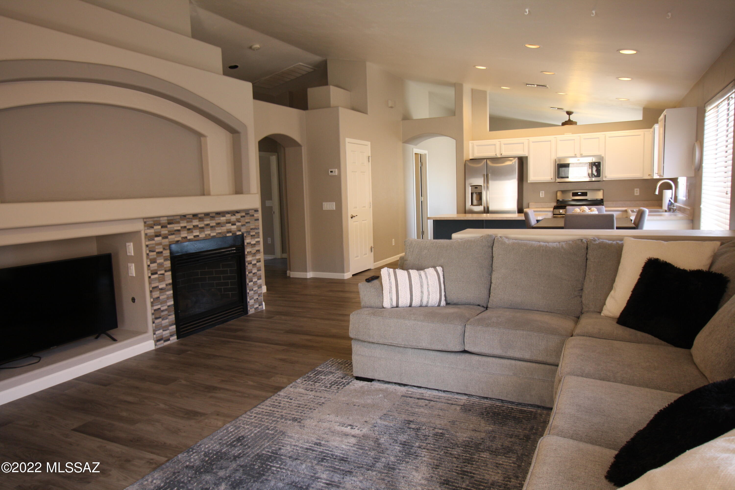 The Villages At Dove Mountain (114-234) - Residential Lease