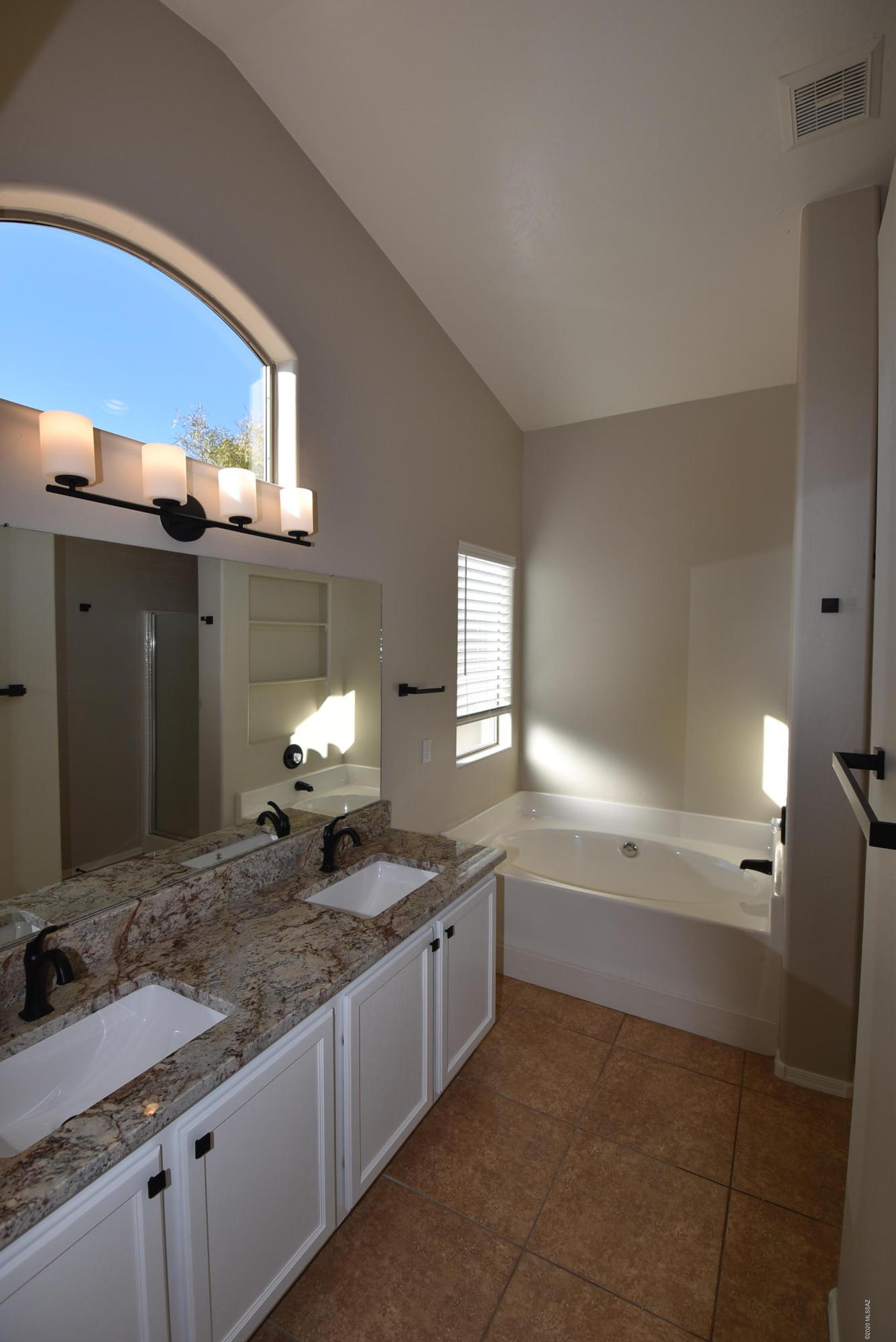 Rams Canyon(3-55,59-89) - Residential Lease