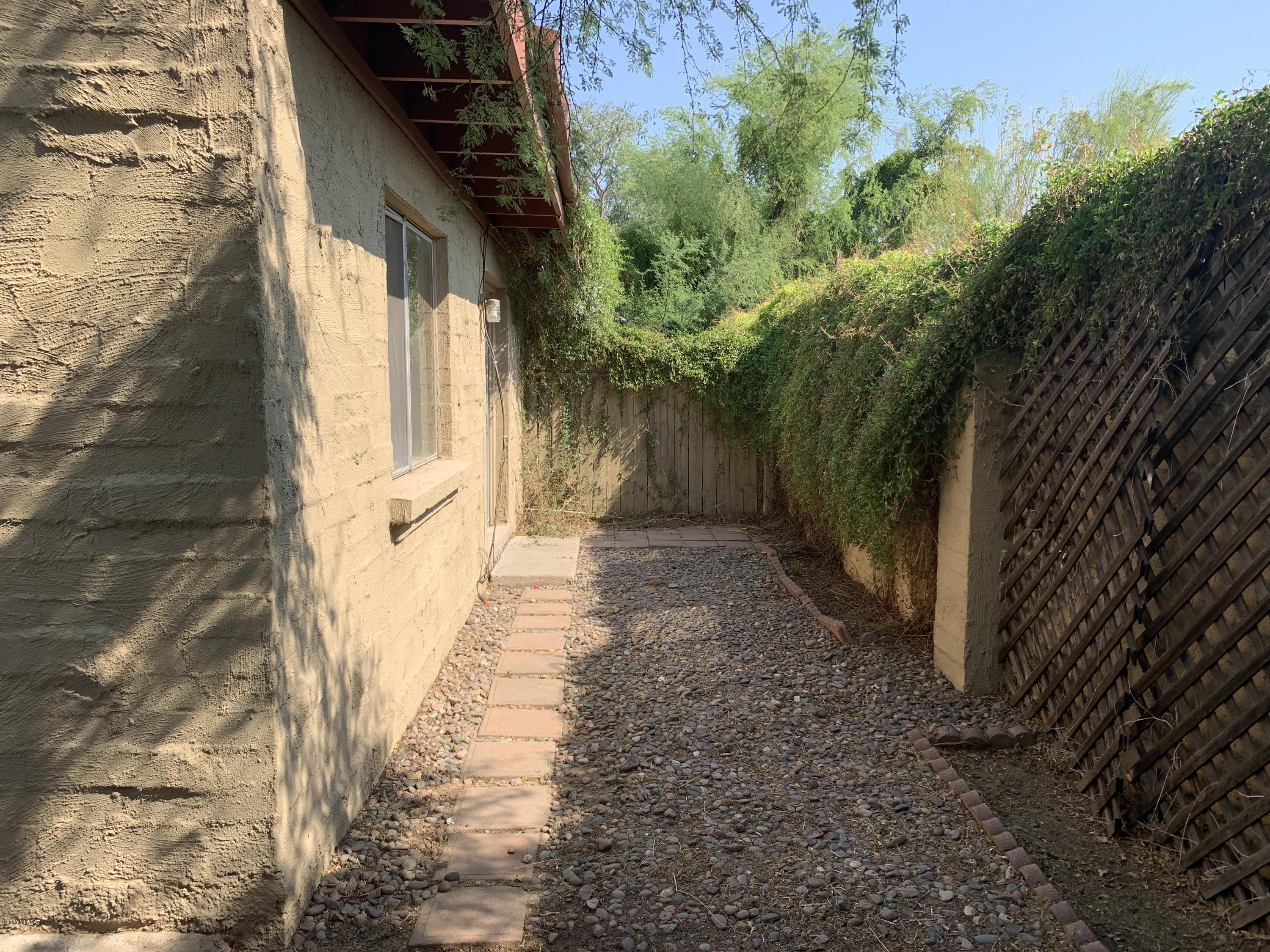 Casitas Del Valle II (1-34) - Residential