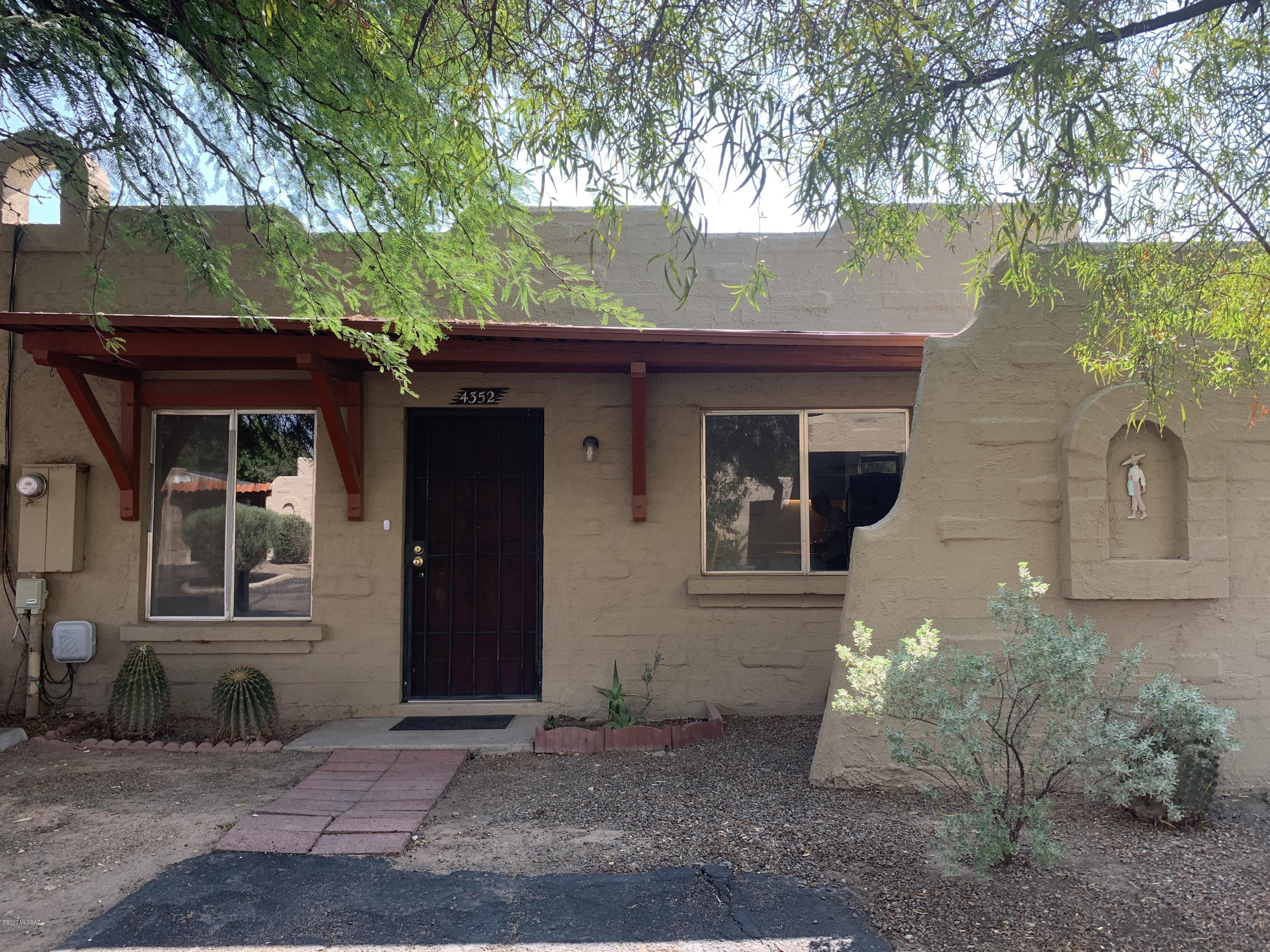 Centrally located, move-in ready 2 BR, 1 BA townhome in Casitas del Valle. New interior paint throughout, new carpeting, wood burning fireplace. Enclosed backyard. Roof recoated in July. HOA covers water, sewer, trash.