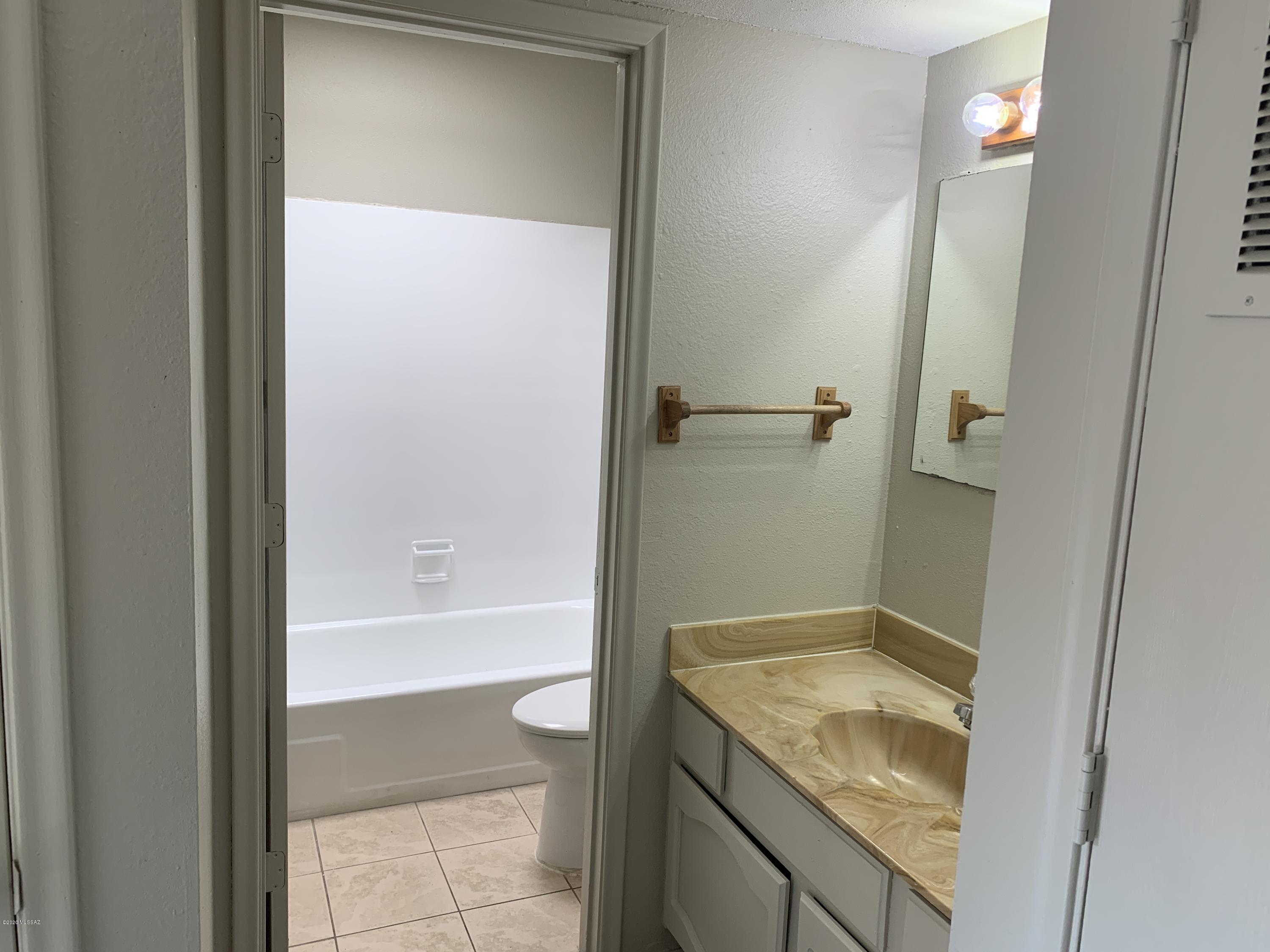 Casitas Del Valle II (1-34) - Residential