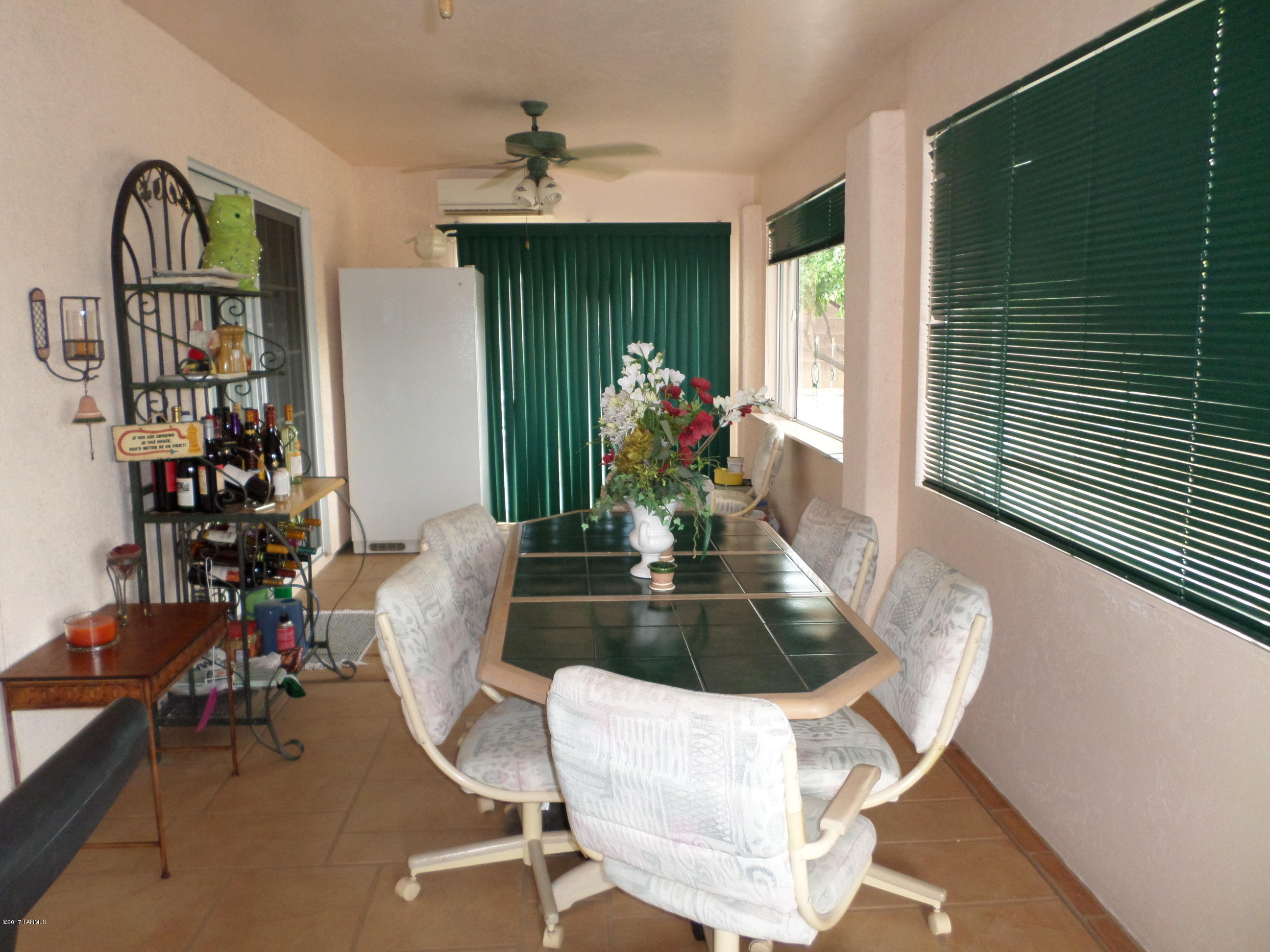 Colonias La Canada (1-82) - Residential