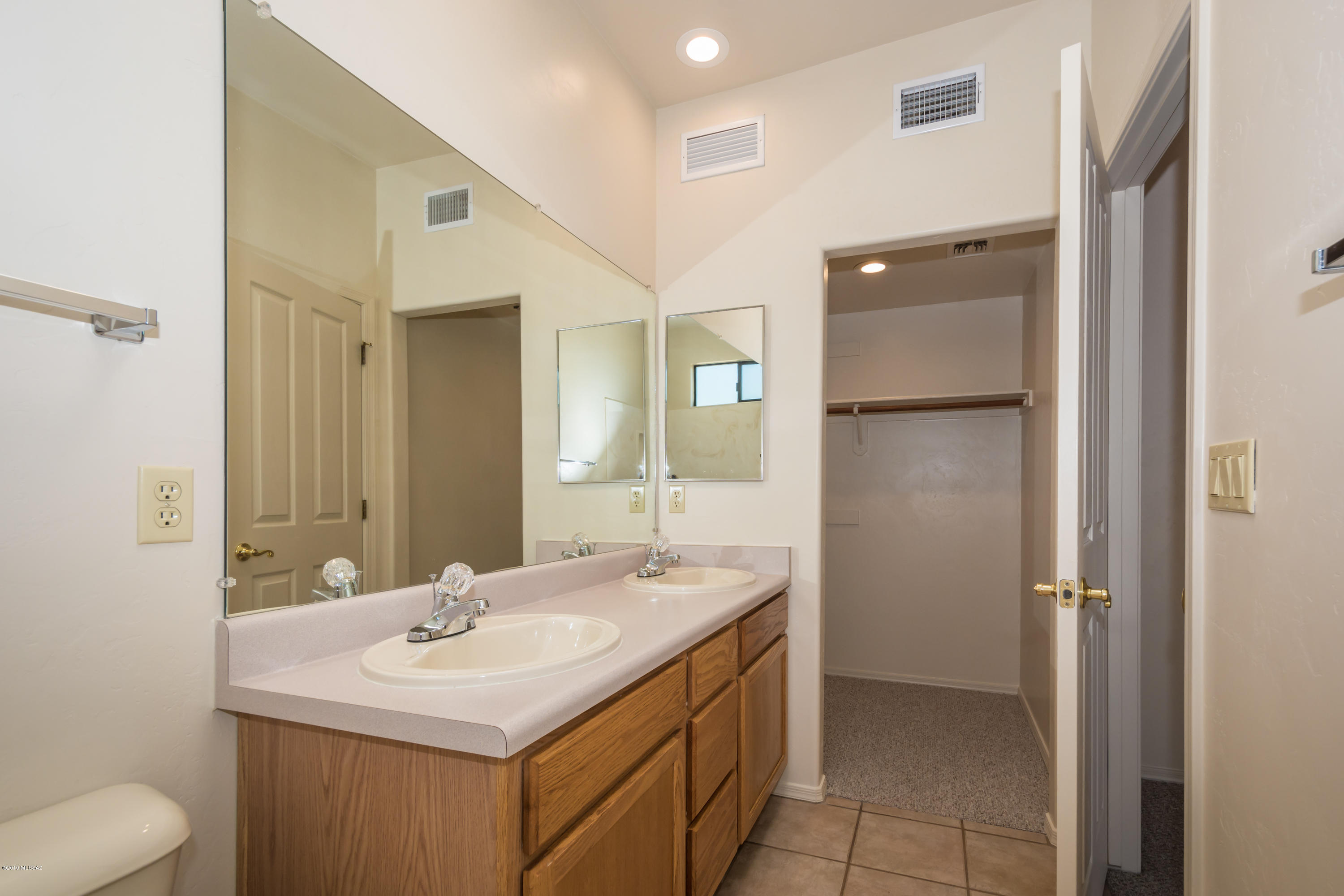 Peppersauce Townhomes(1-21) - Residential