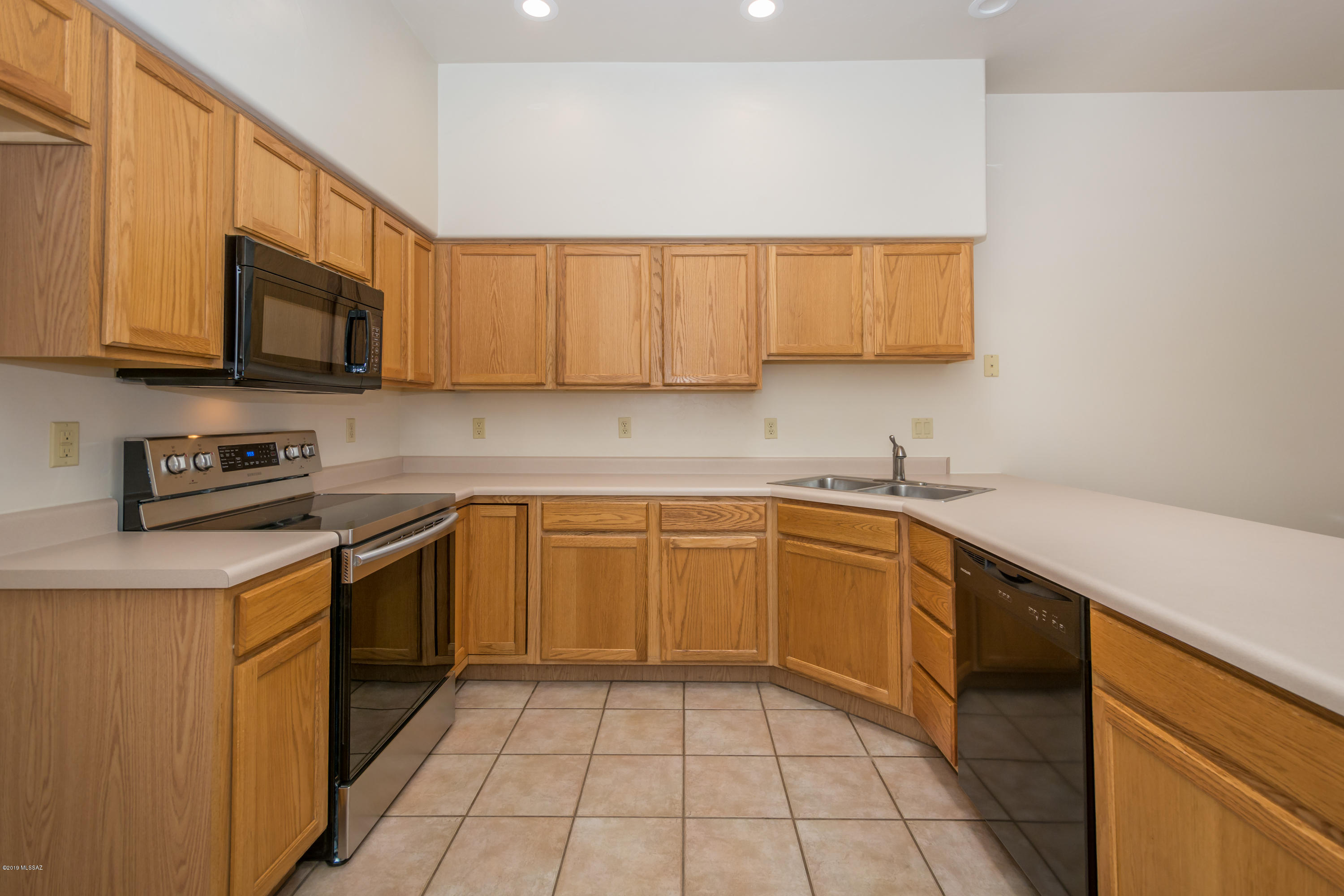 Peppersauce Townhomes(1-21) - Residential