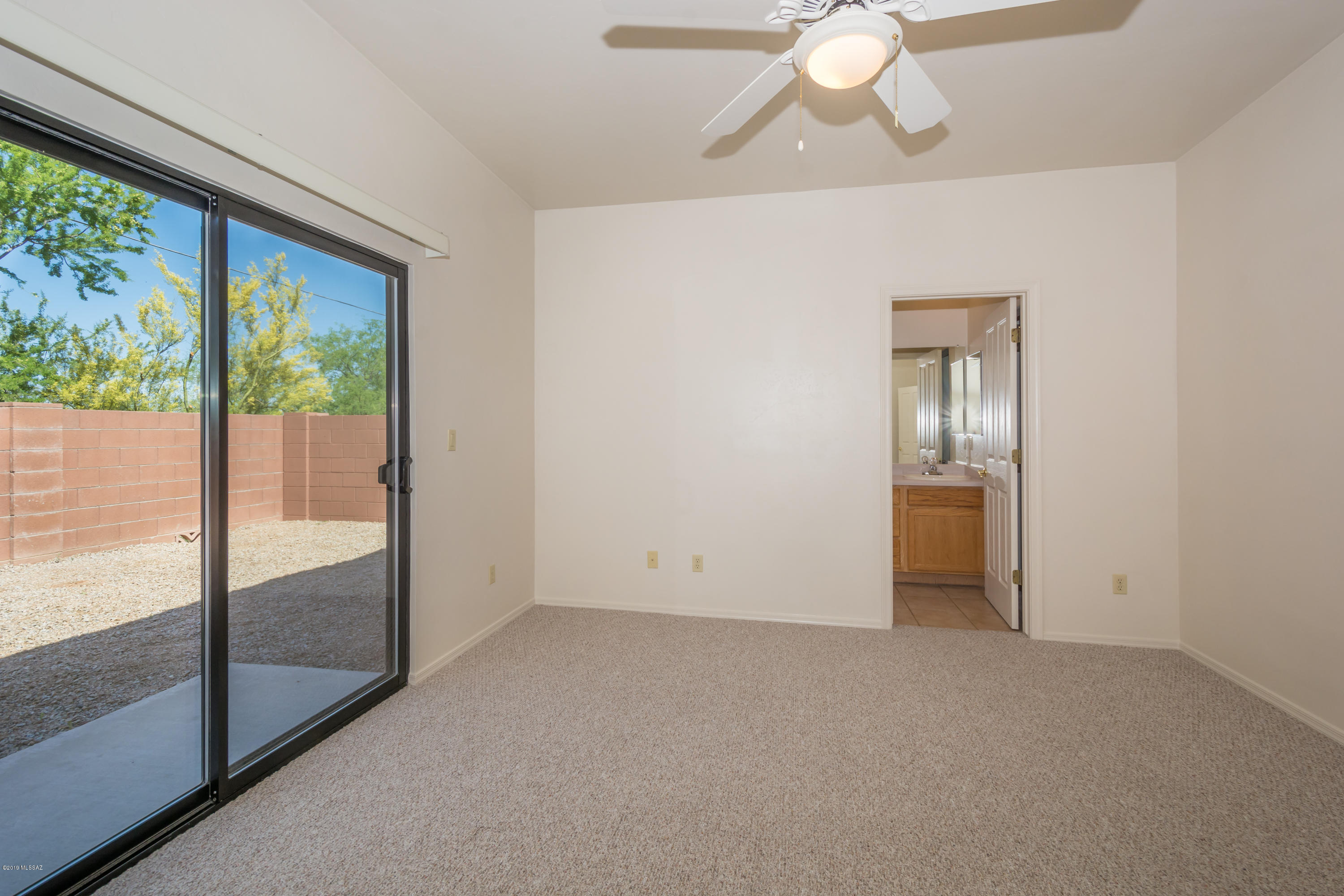 Peppersauce Townhomes(1-21) - Residential