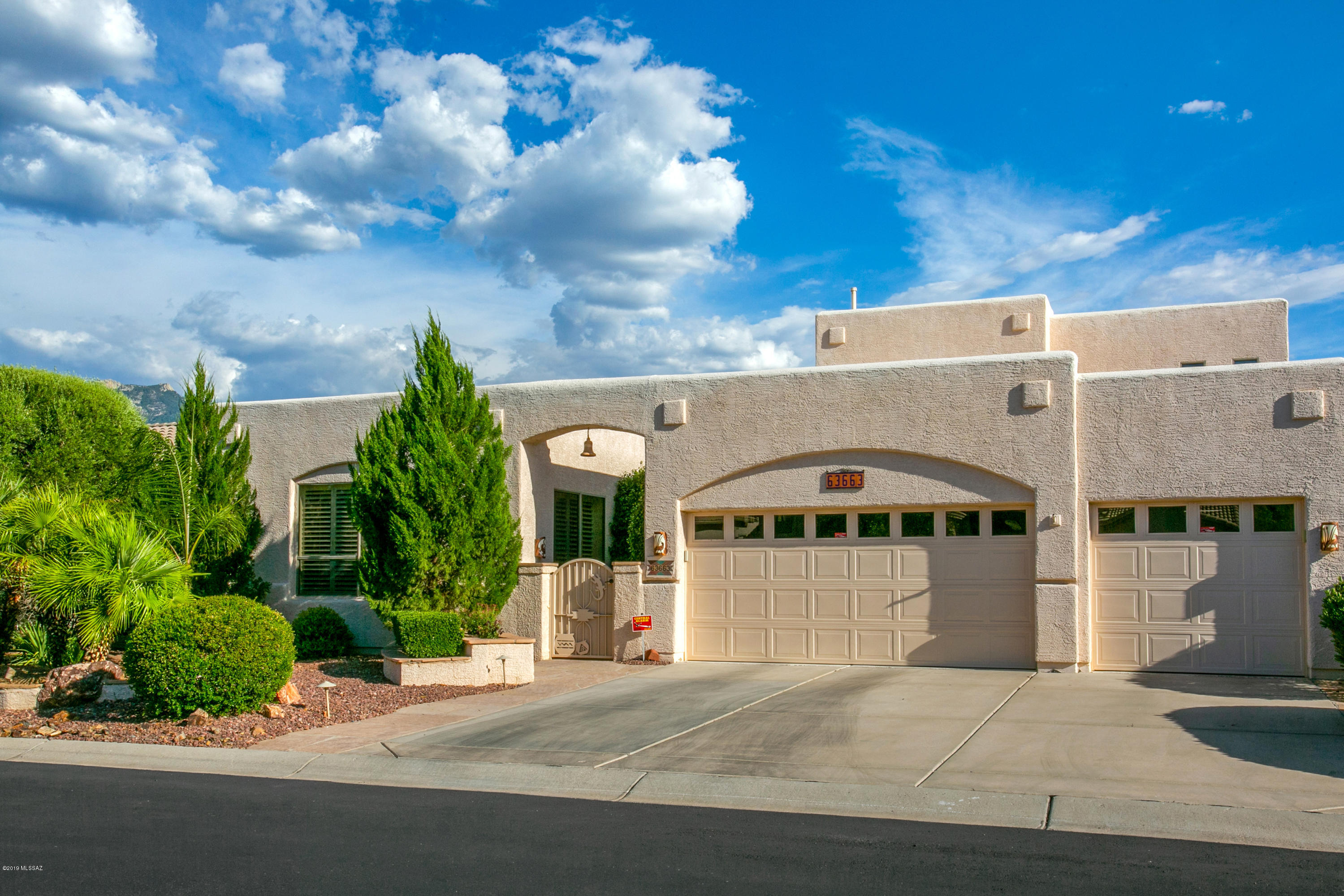 Saddlebrooke - Residential