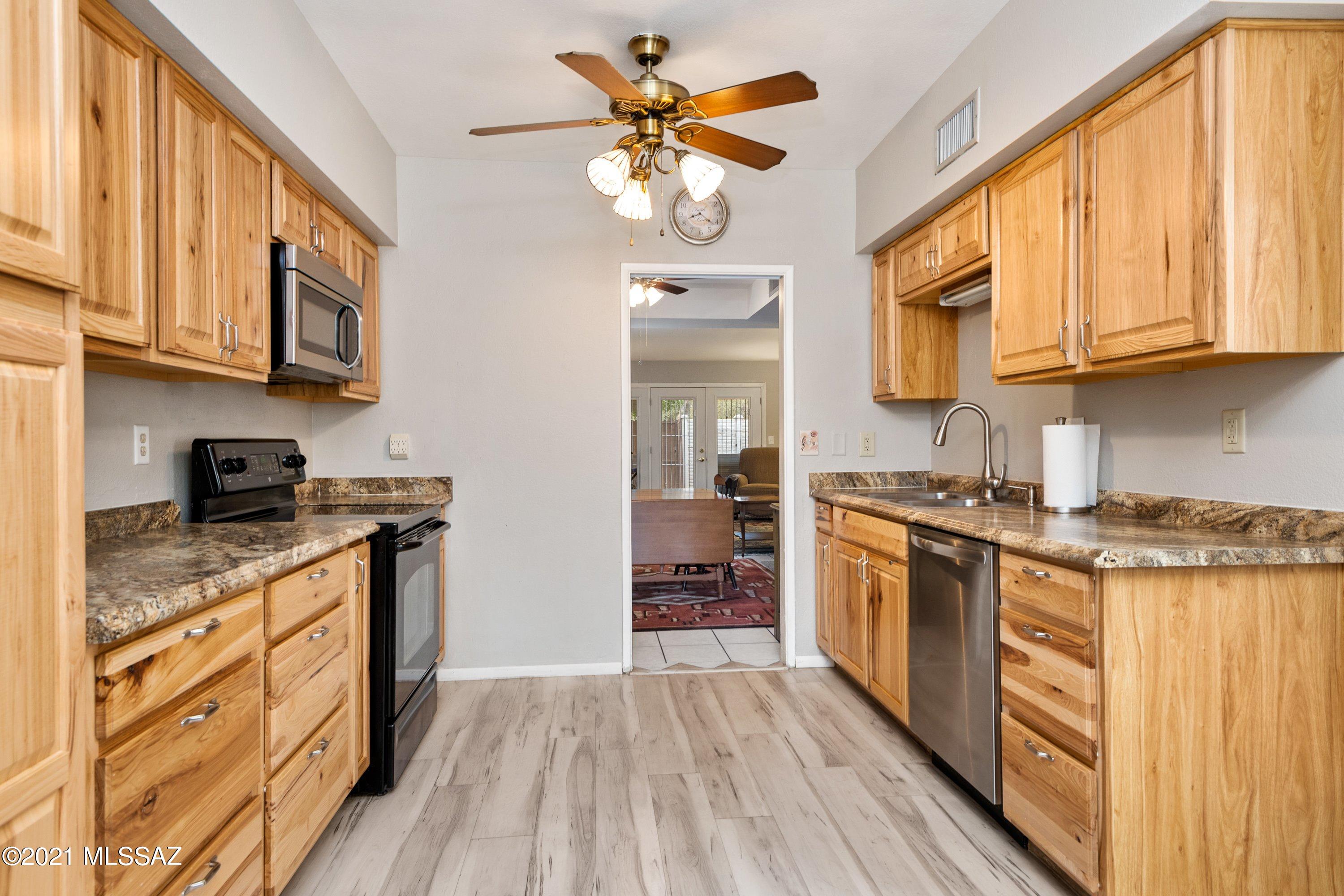 Monterey Villa (1-31) - Residential