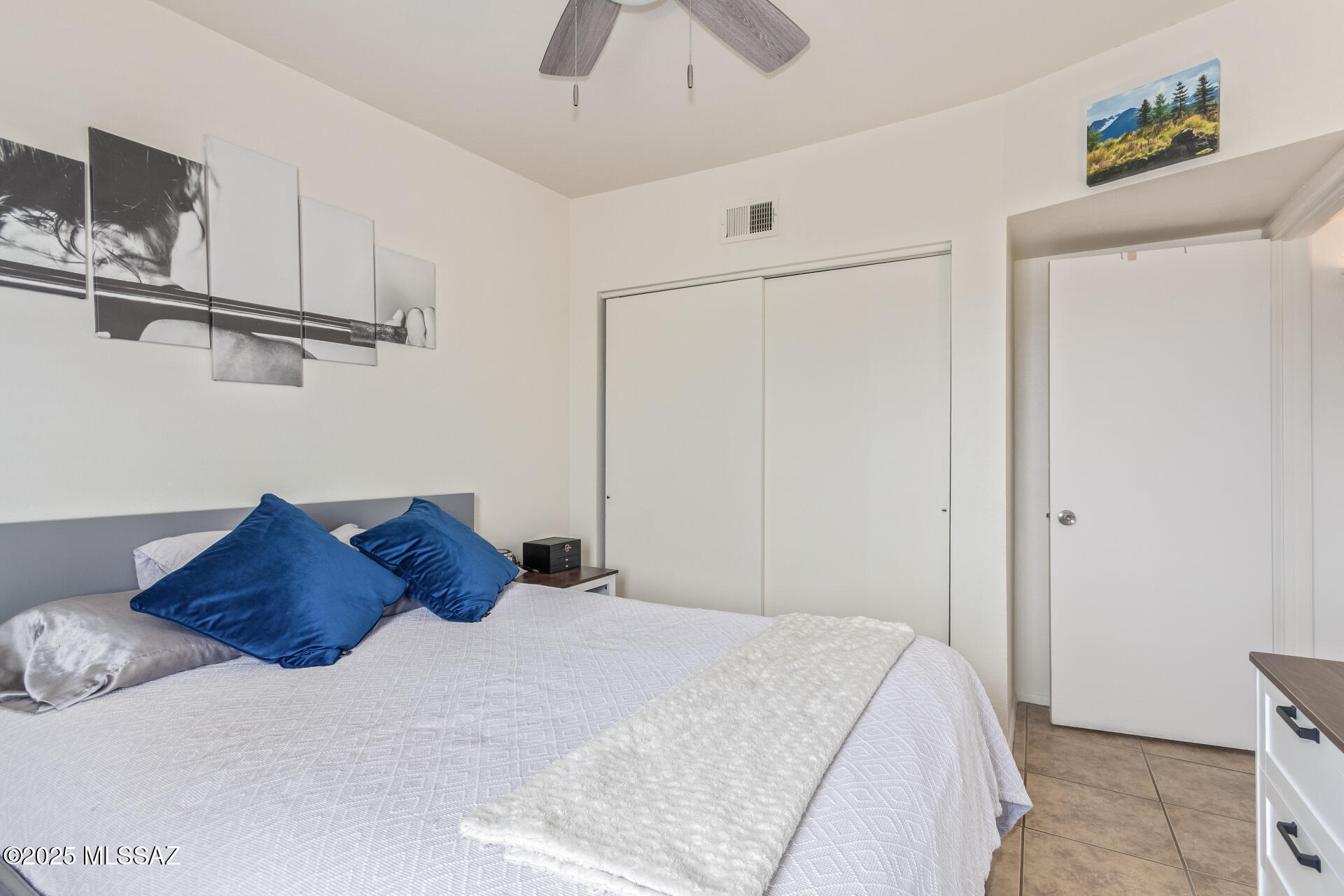 Casa Club Condominium - Residential