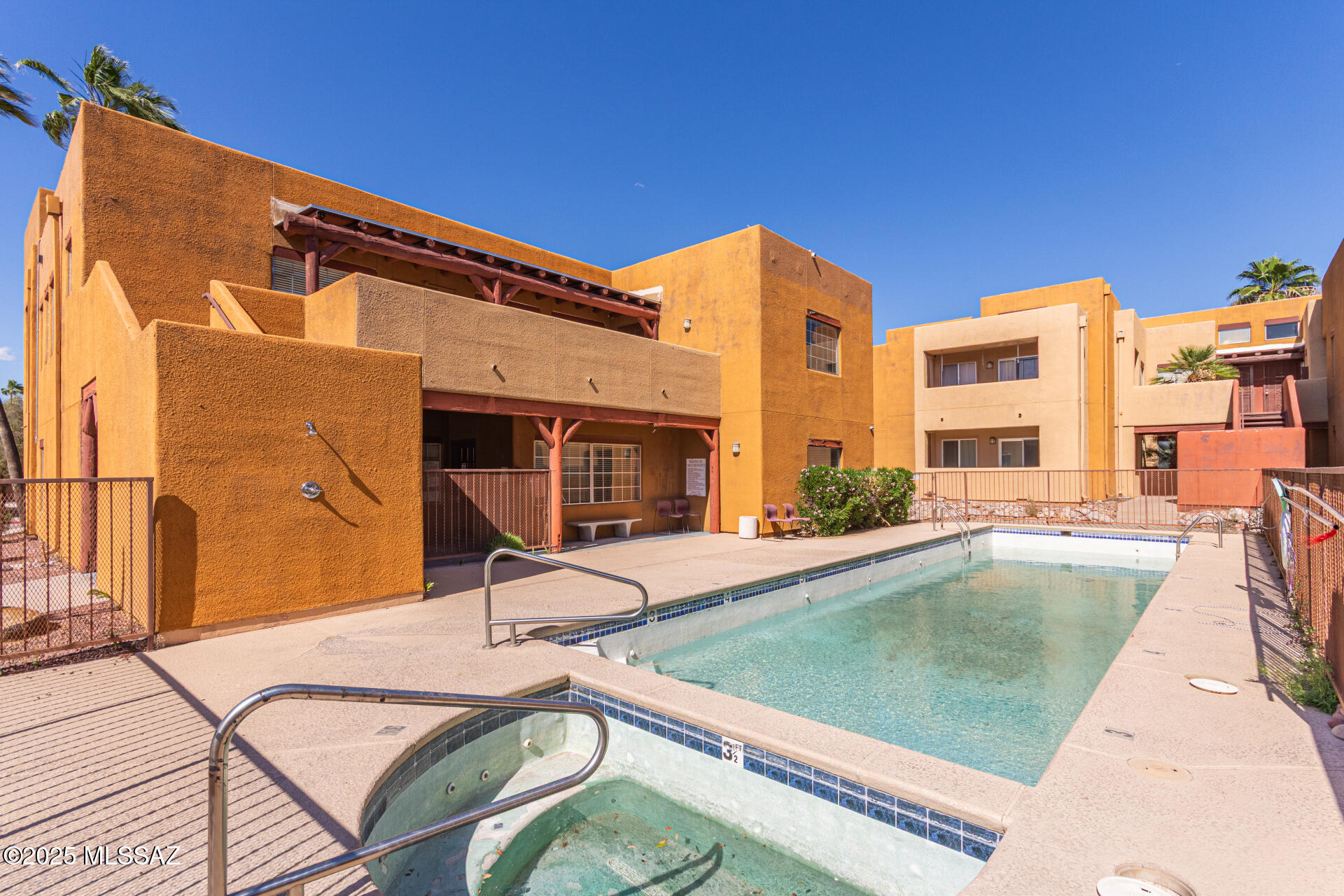 Casa Club Condominium - Residential