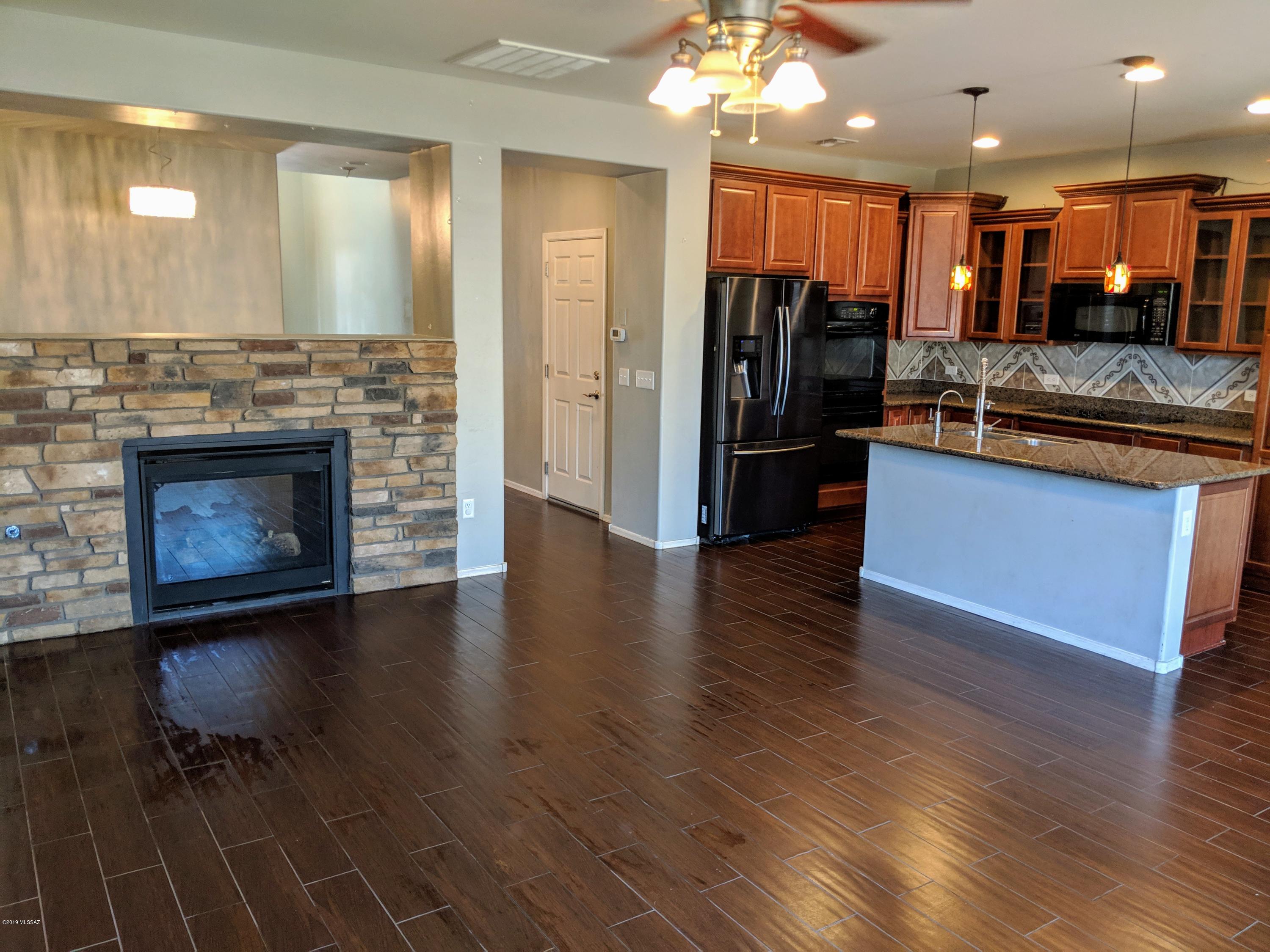 Presidios at Rancho Sahuarita (1-927) - Residential
