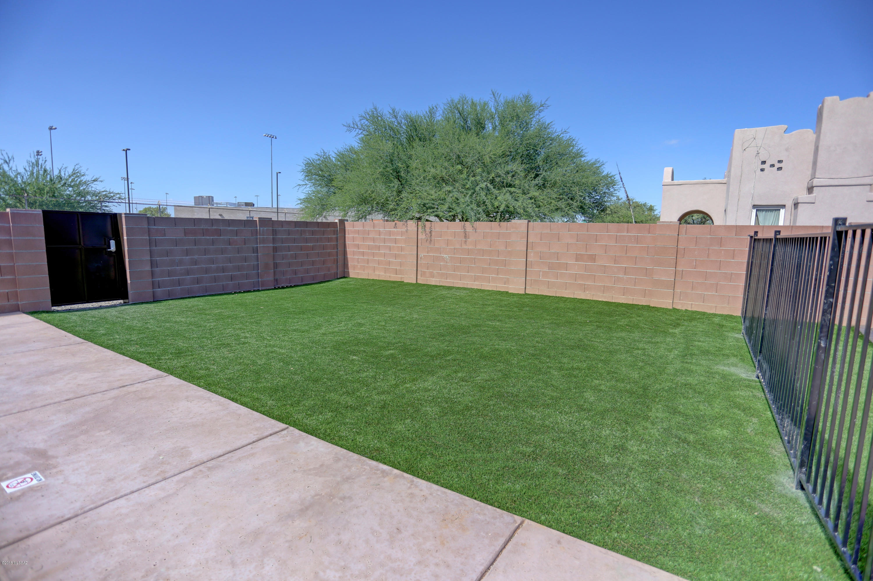Sunnyside - Residential Income