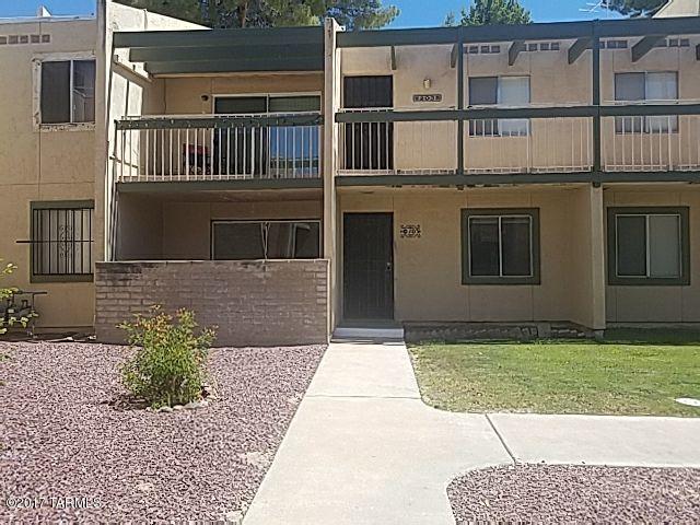 Bright and open 2 bedroom condo in a great location. Property features a nice wrap around kitchen with white cabinets and opens to a large  living room. Upgraded tile throughout the unit. Great opportunity to have low maintenance living!