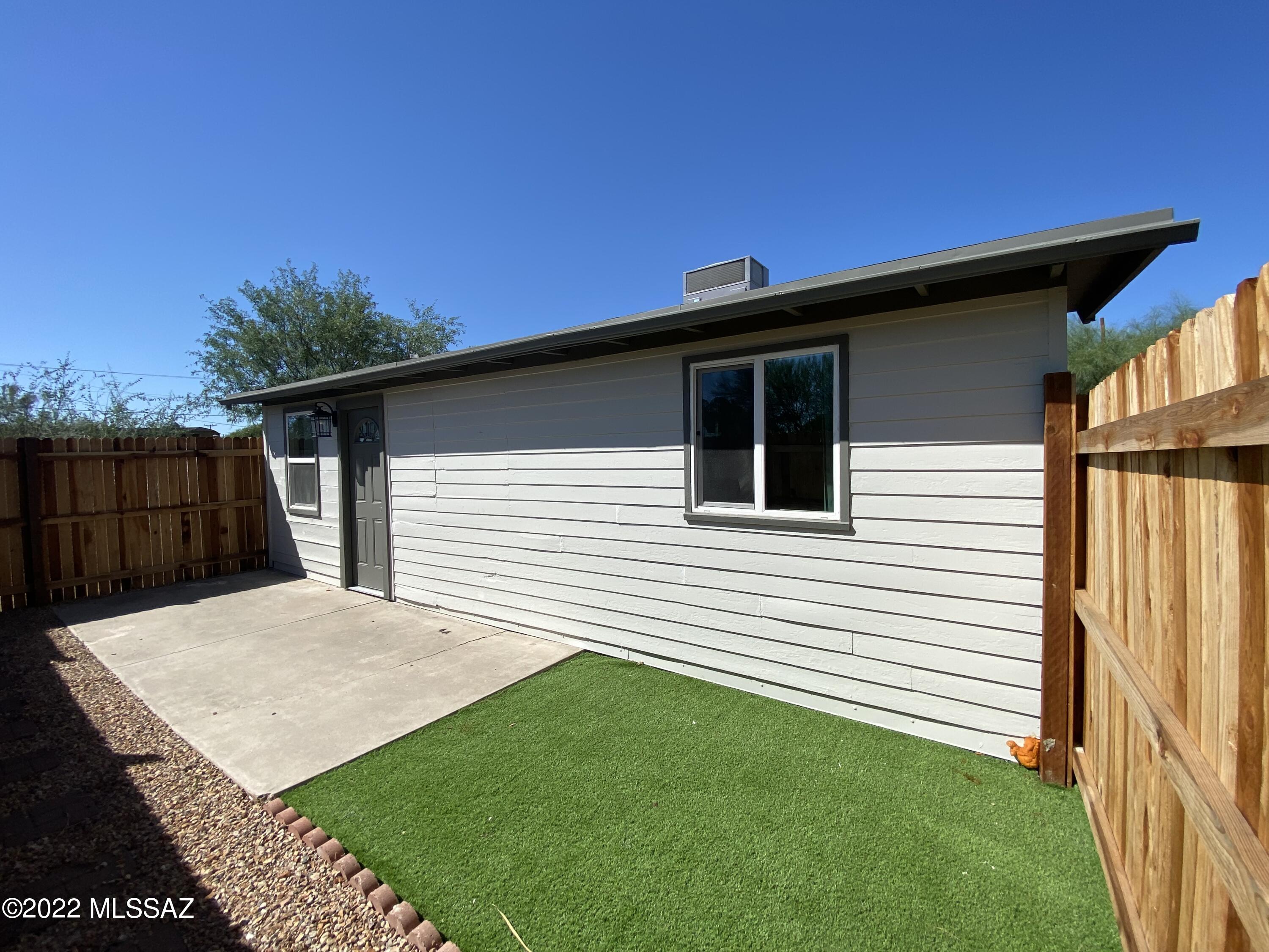 Montrose Addition - Residential Lease