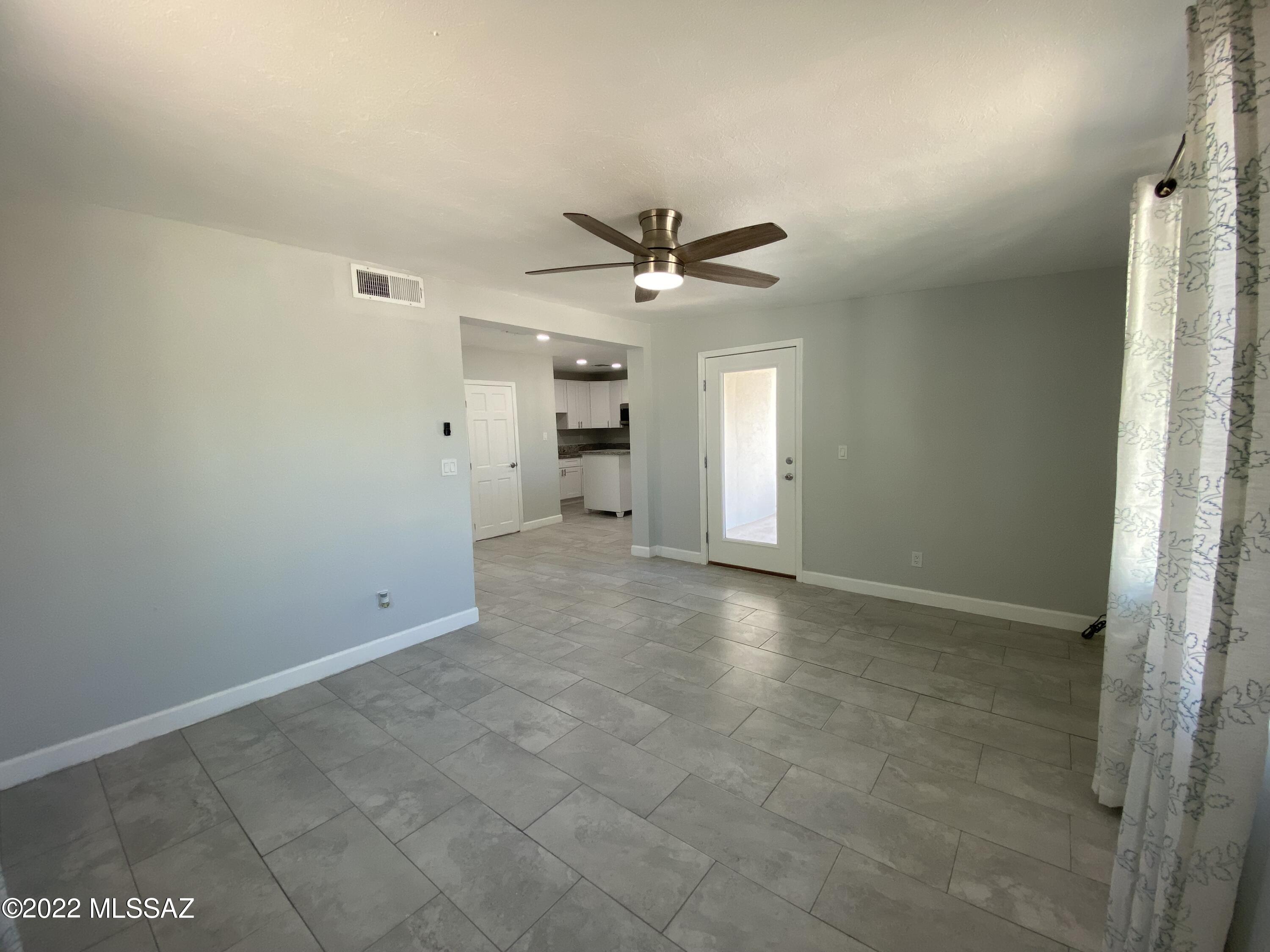 Montrose Addition - Residential Lease
