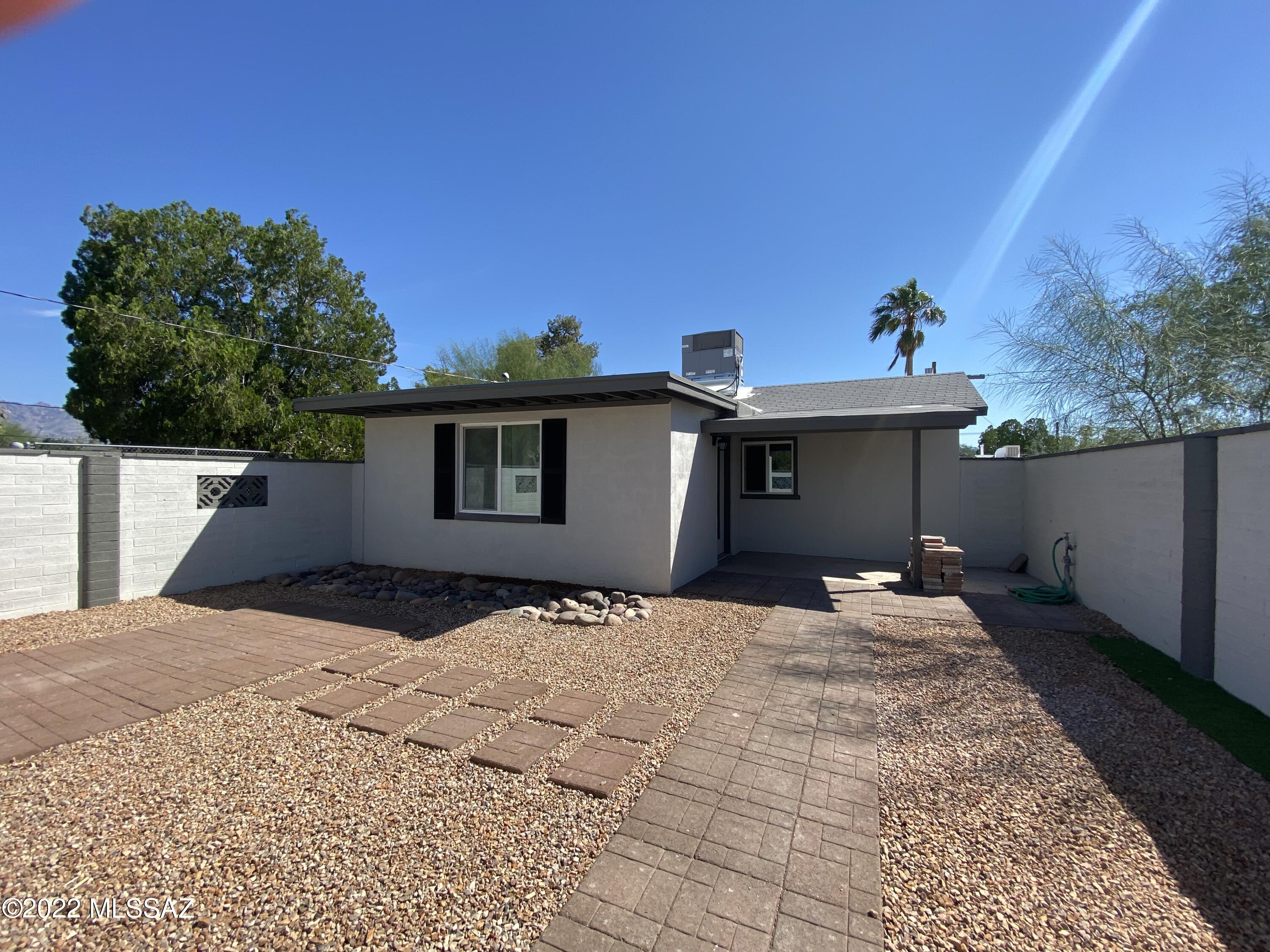 Montrose Addition - Residential Lease