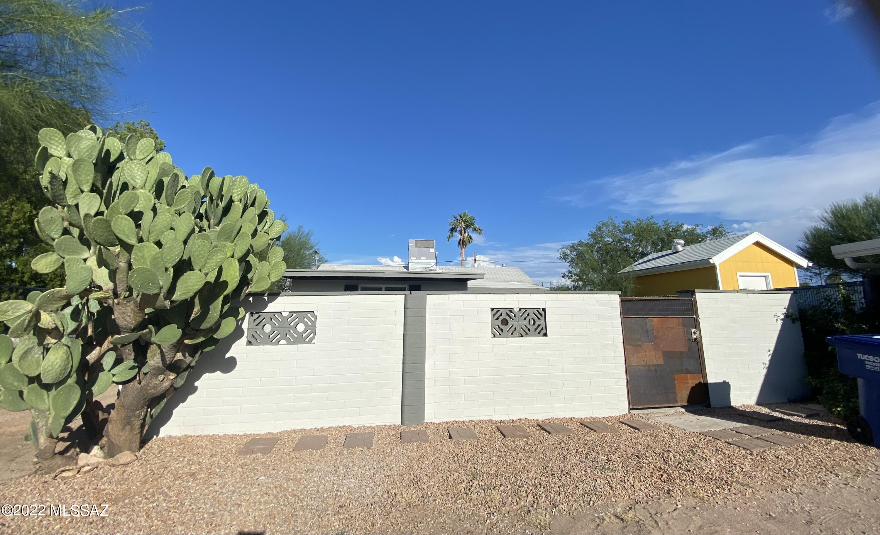 Montrose Addition - Residential Lease