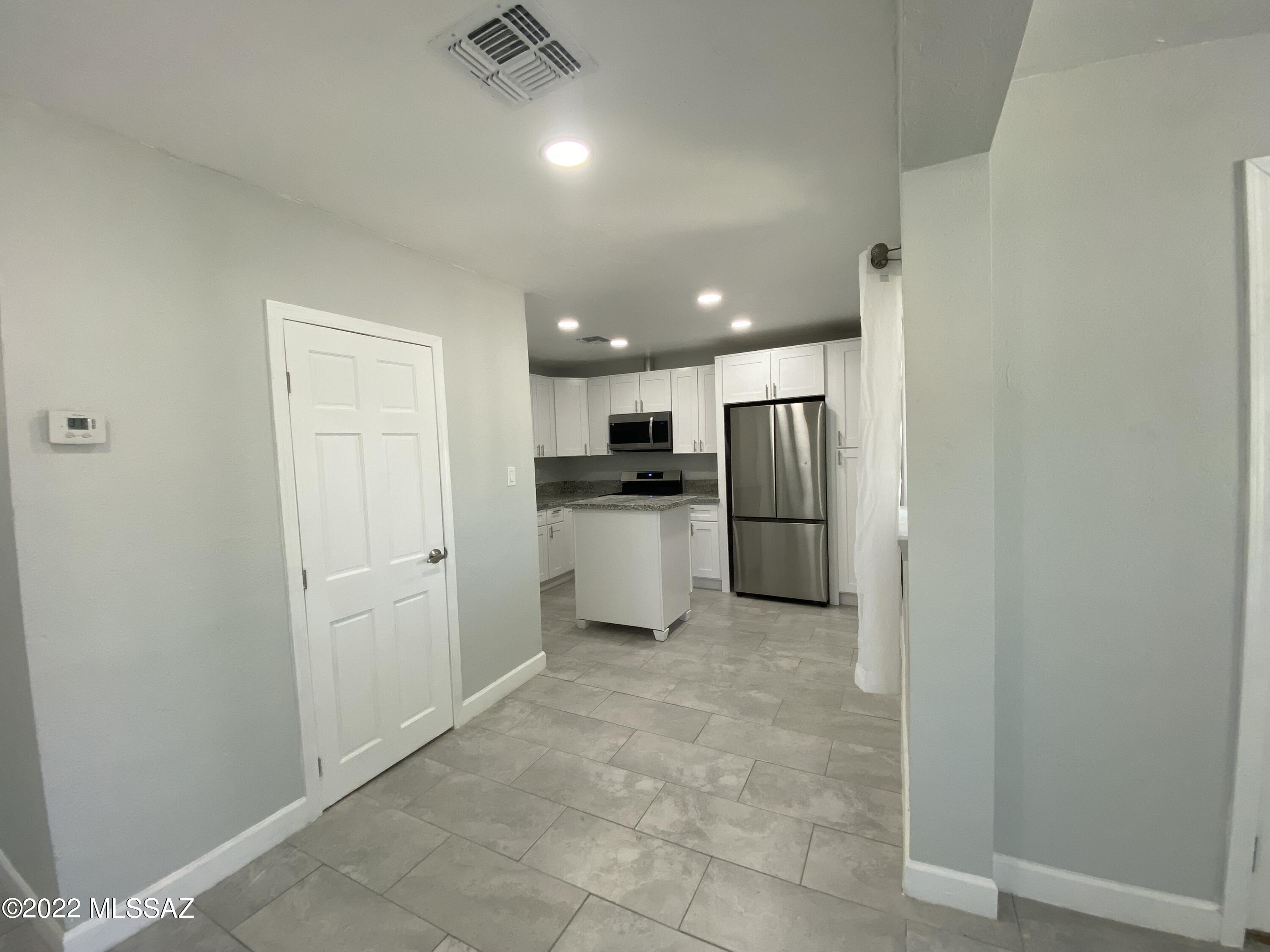 Montrose Addition - Residential Lease