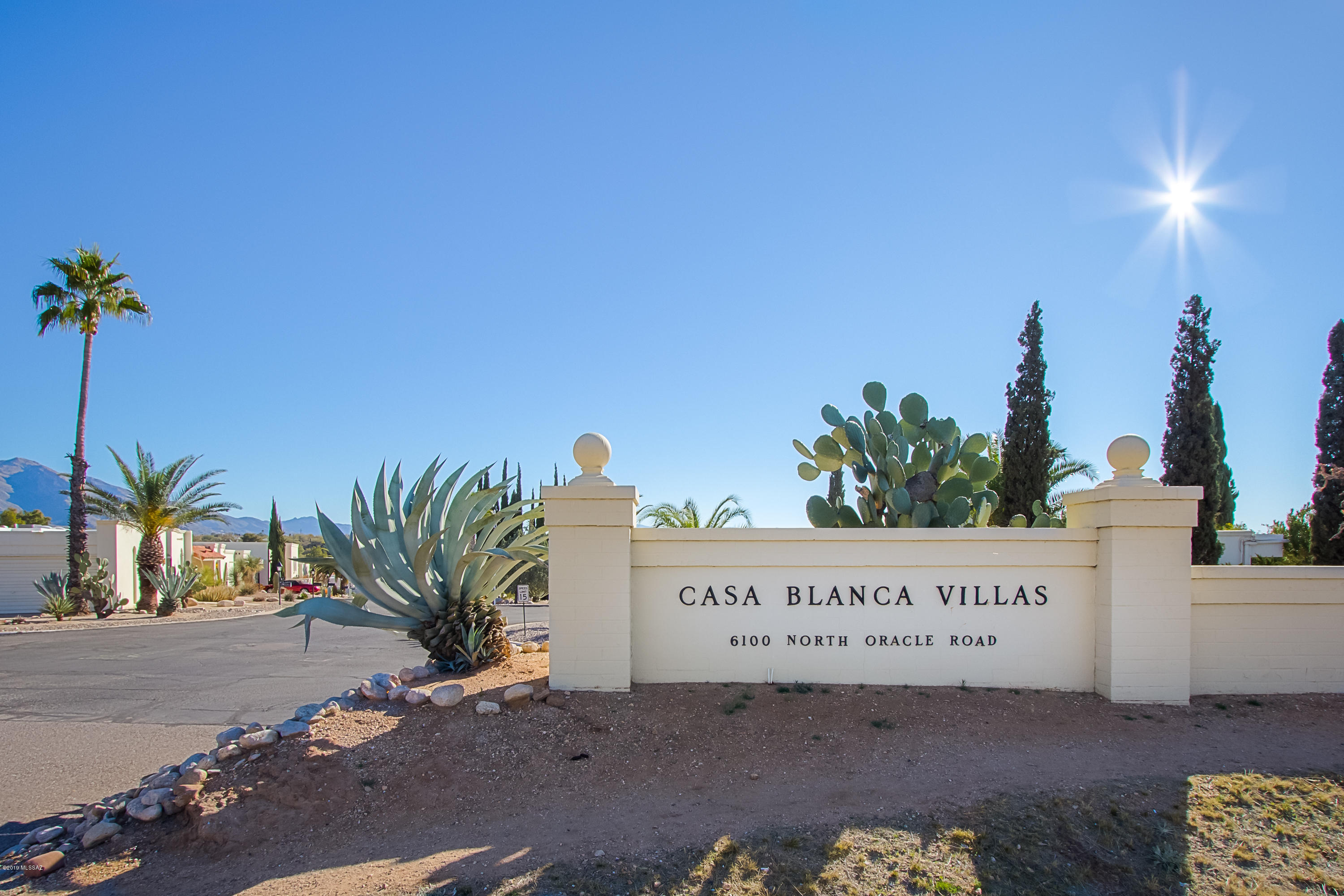 Casa Blanca (1) - Residential