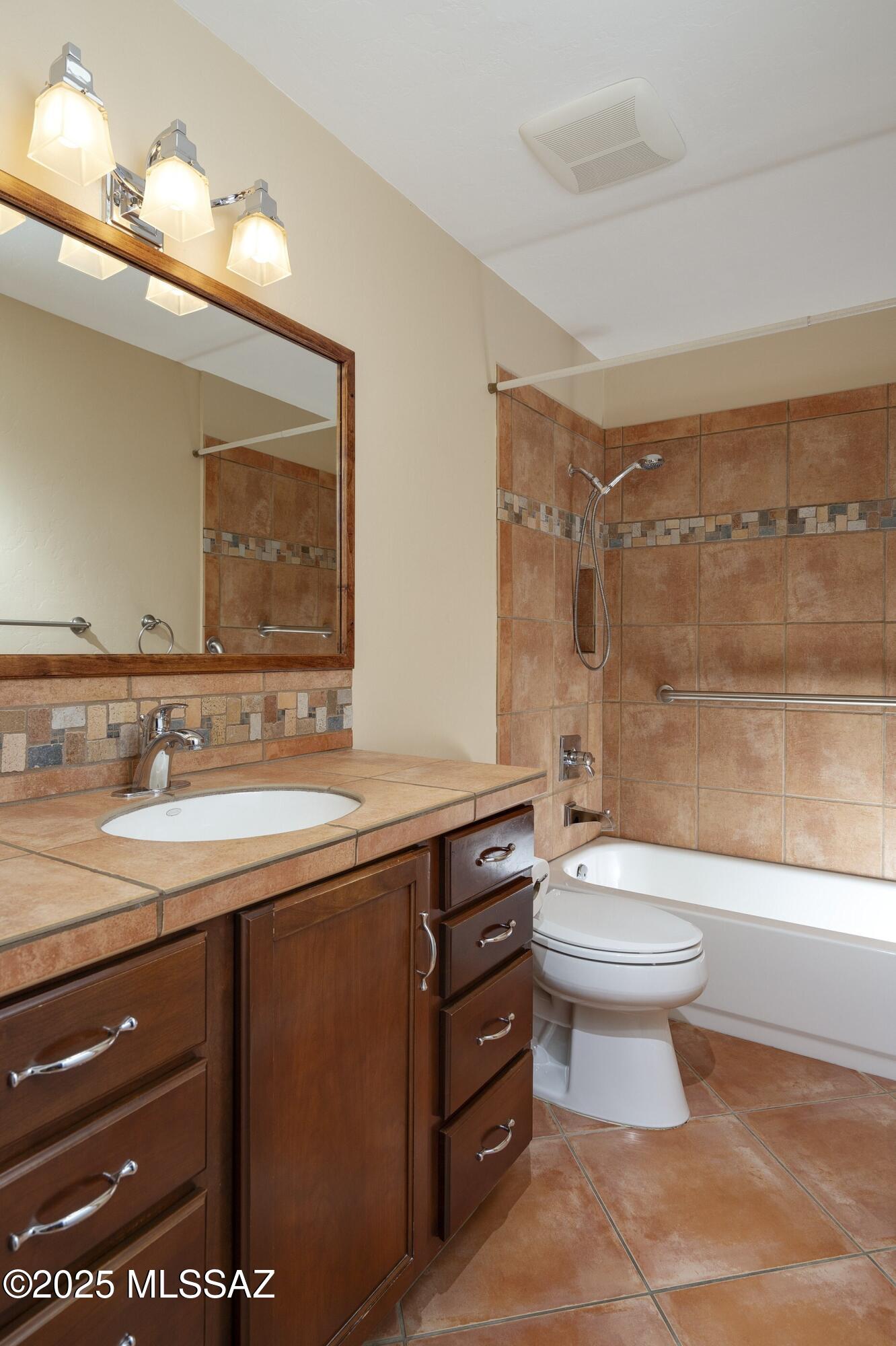 McCormick Place Twnhms Blk II (1-114) - Residential