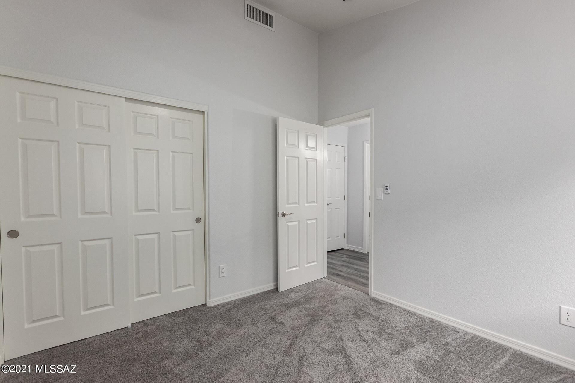 Broadway Commons (1-62) - Residential