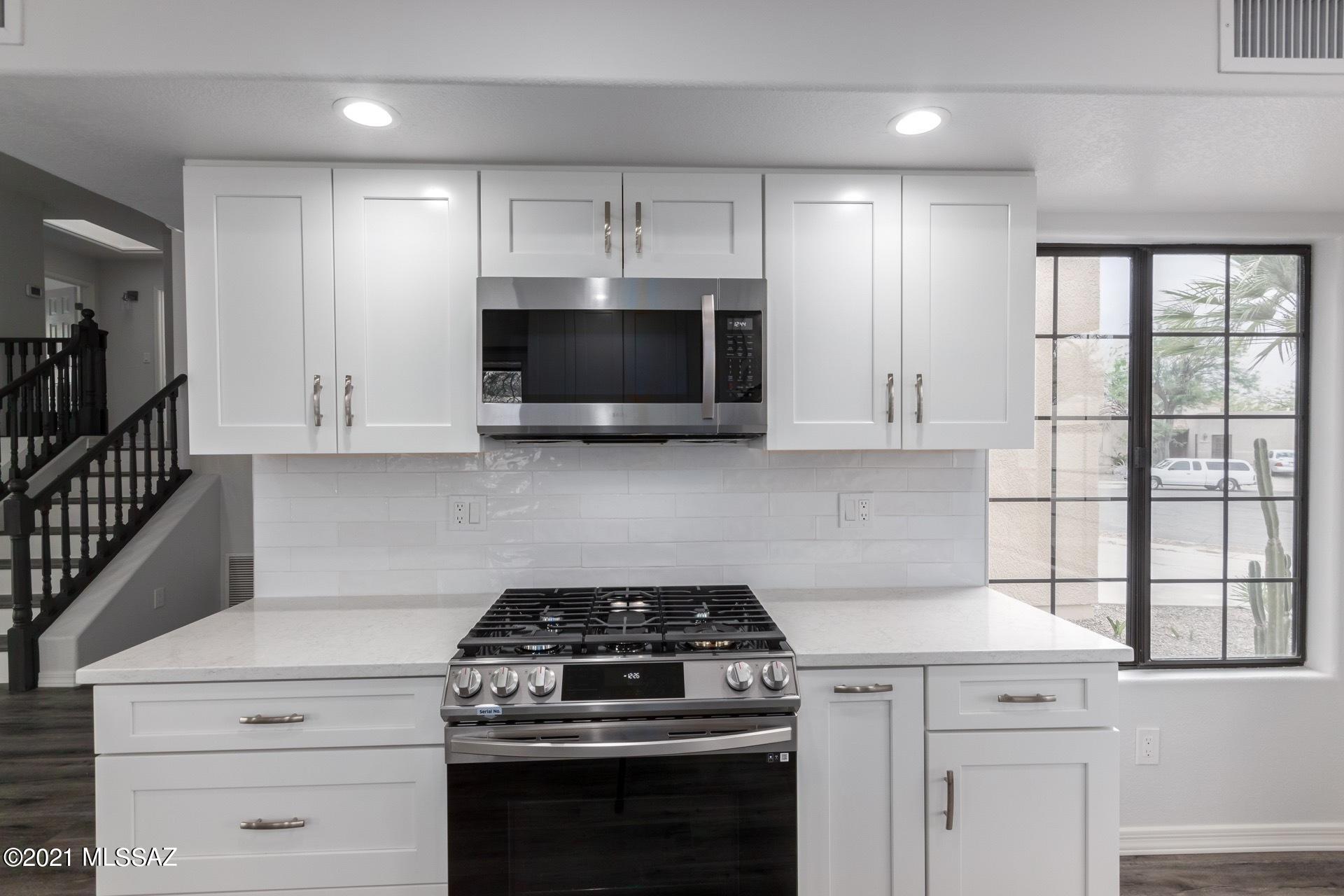 Broadway Commons (1-62) - Residential