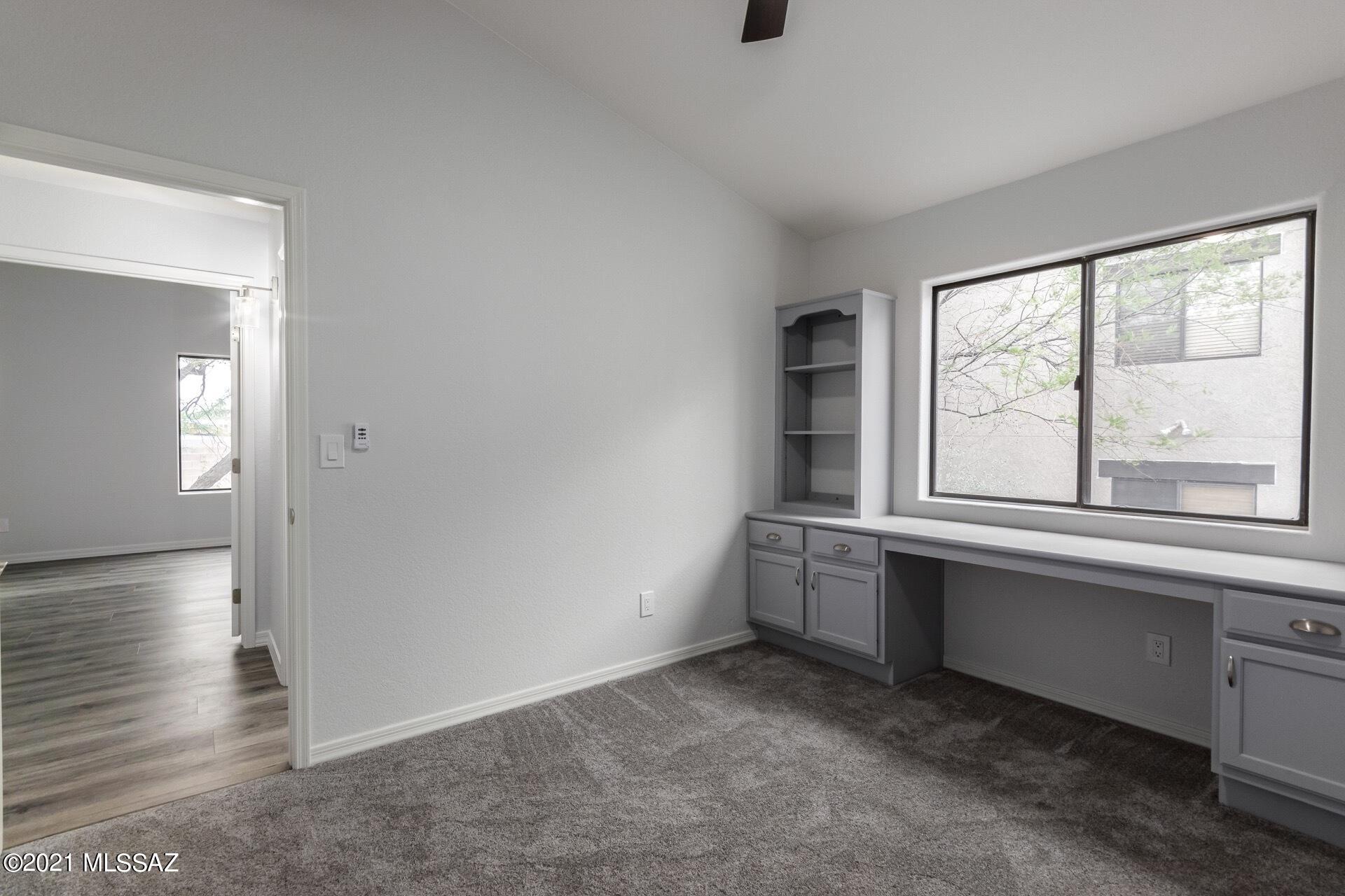 Broadway Commons (1-62) - Residential