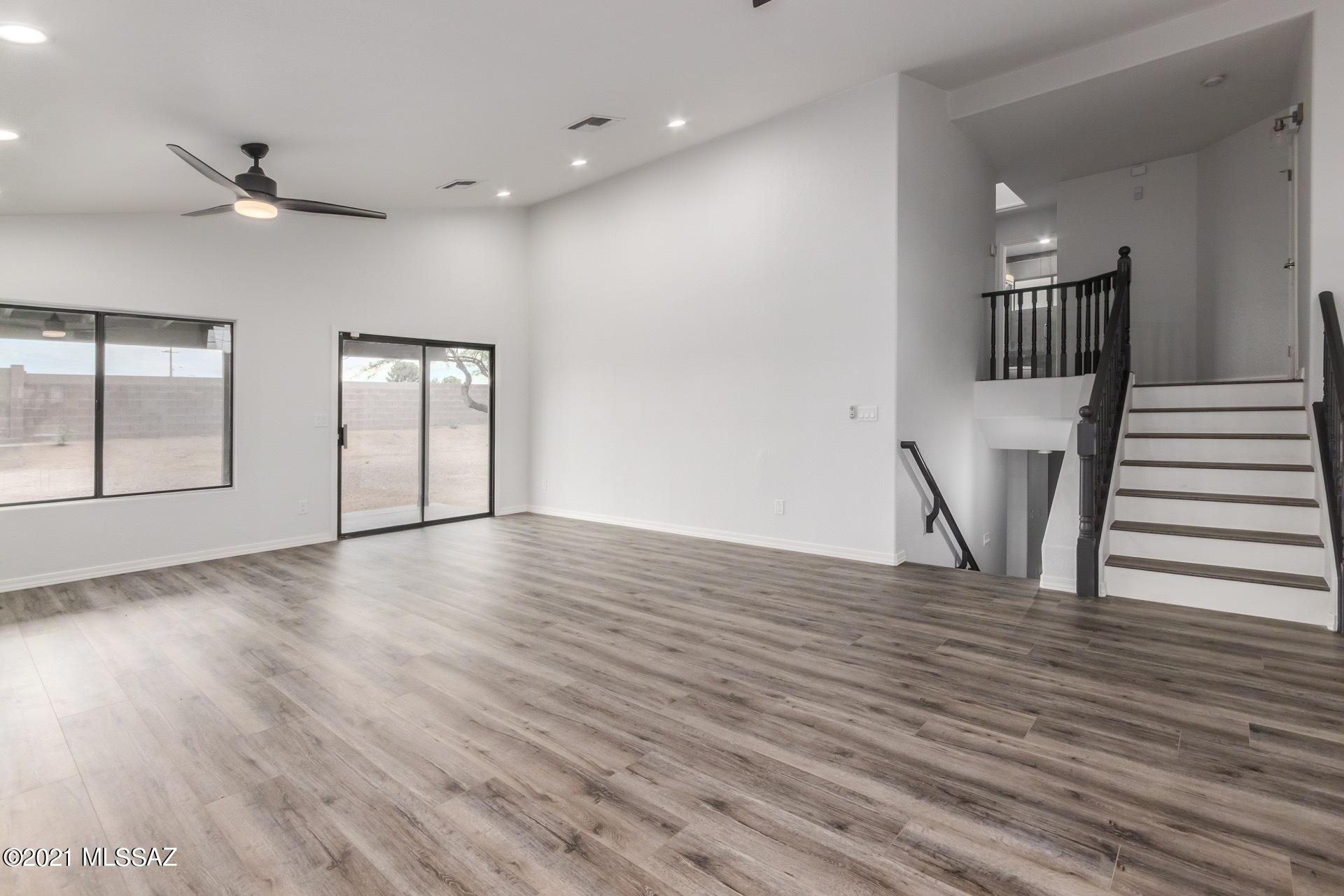 Broadway Commons (1-62) - Residential