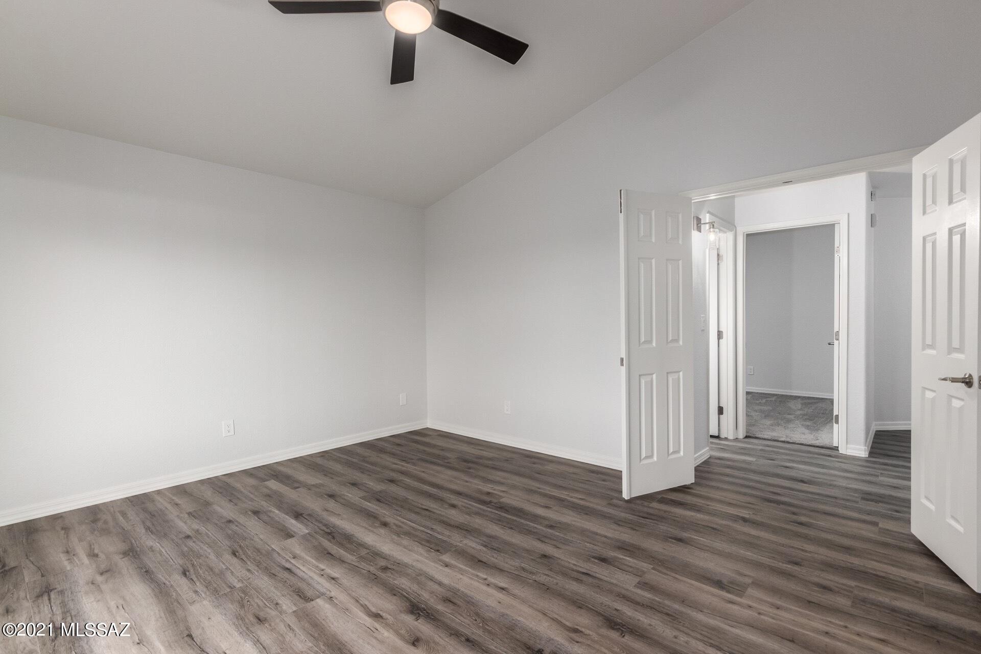 Broadway Commons (1-62) - Residential