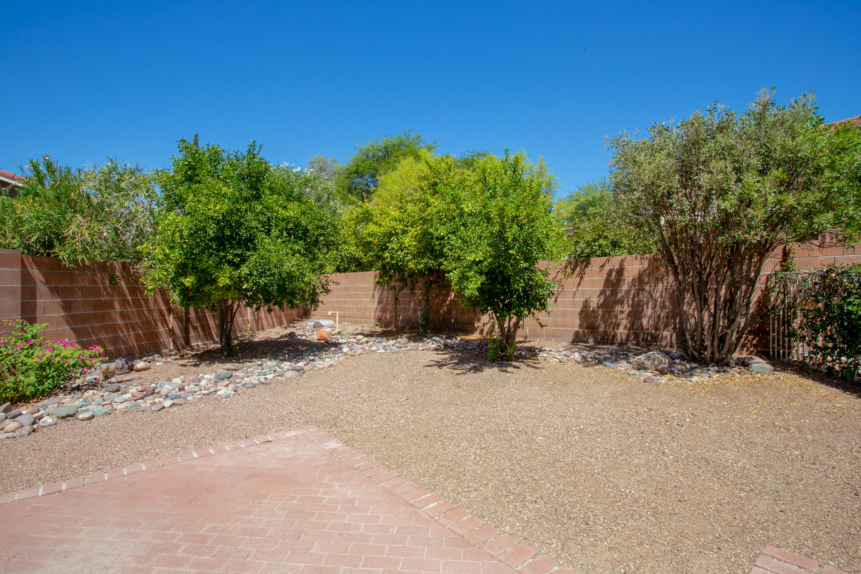 Villages Of La Canada (The) - Residential