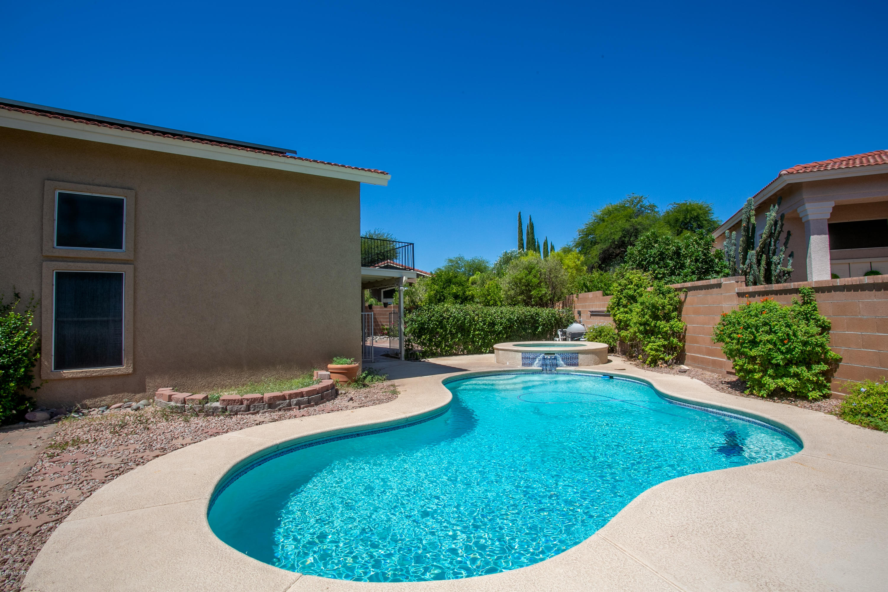 Villages Of La Canada (The) - Residential