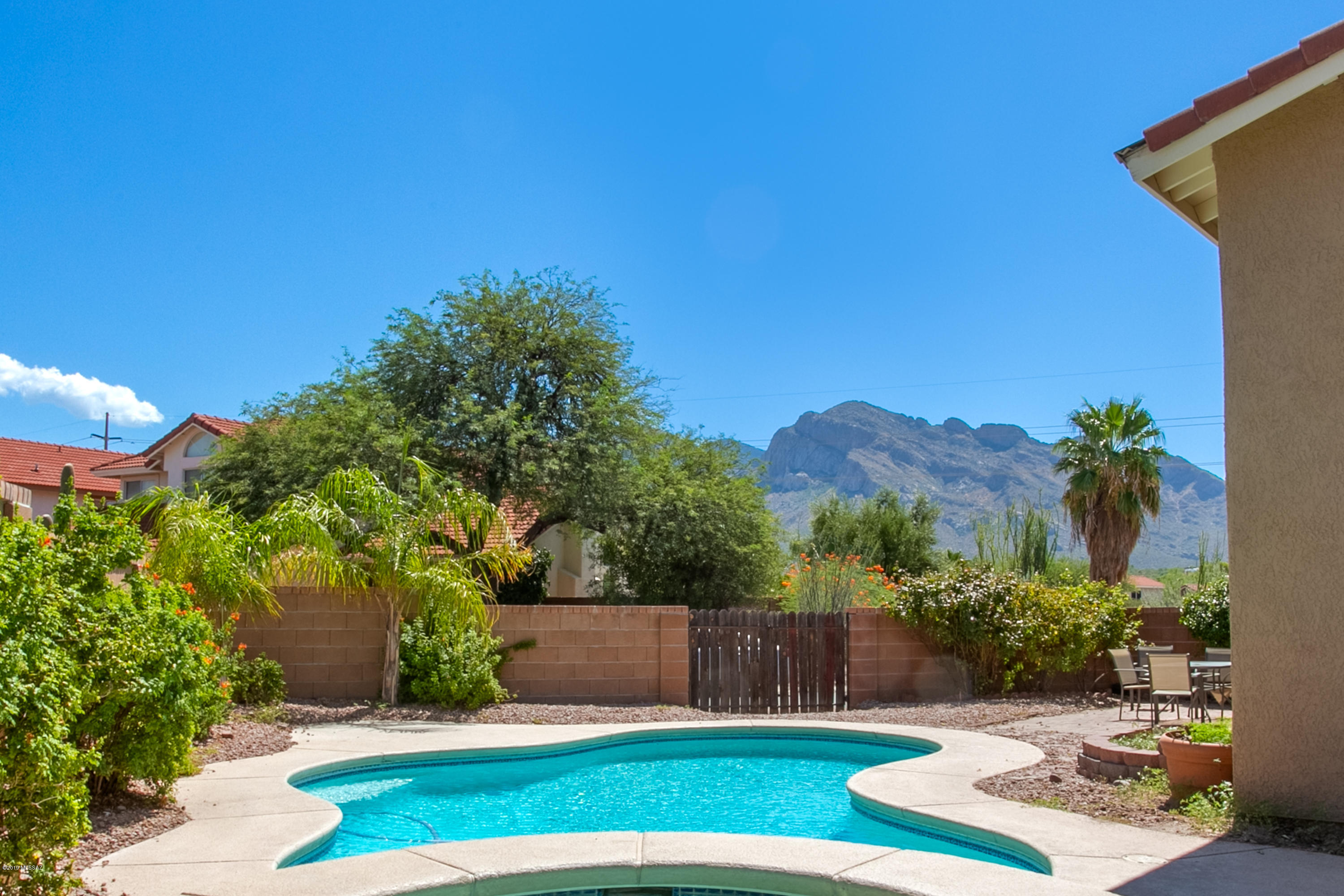 Villages Of La Canada (The) - Residential