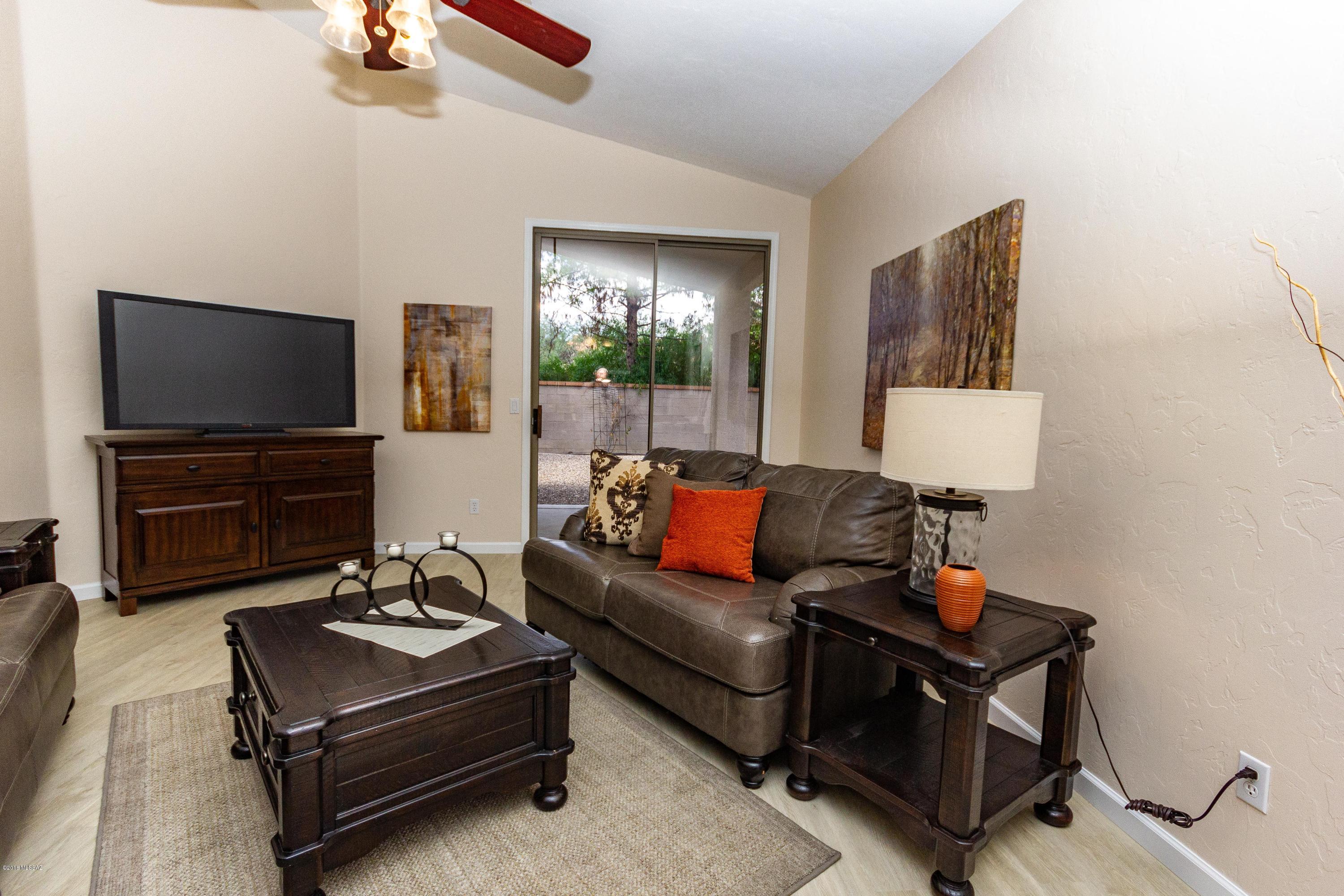 Castle Rock (1-430) - Residential