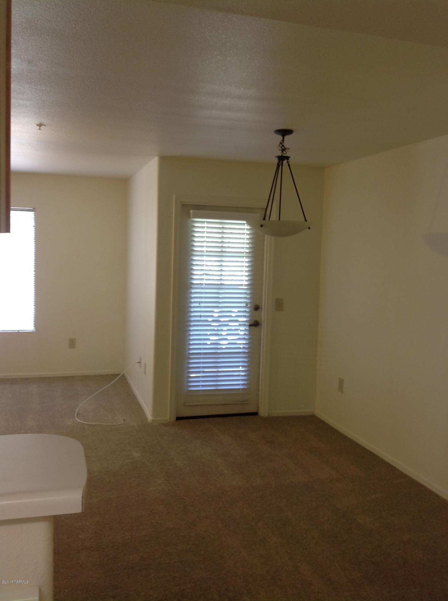 Veranda at Ventana Condominiums - Residential Lease