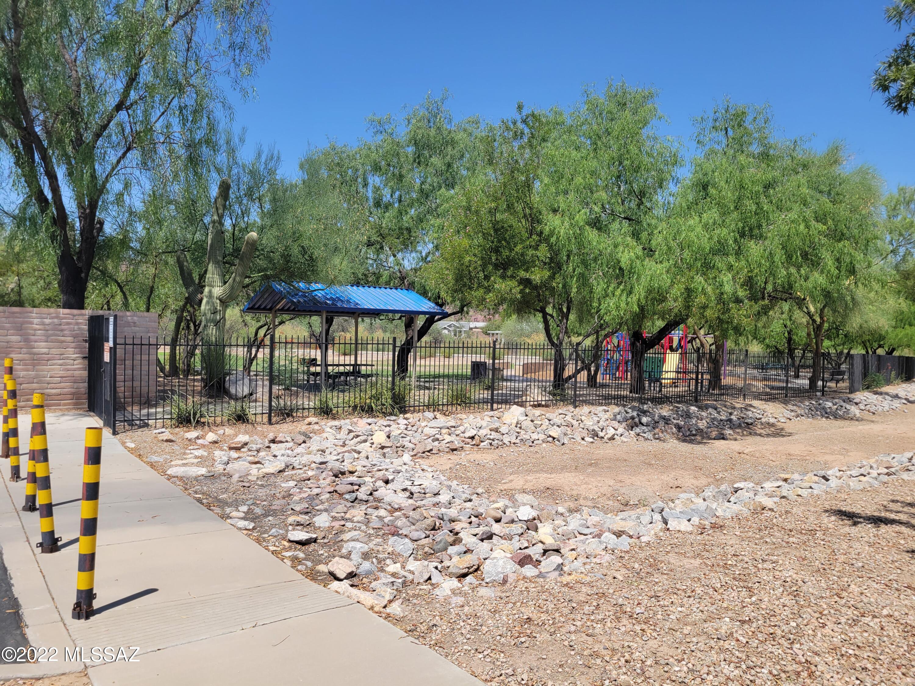 Twin Peaks Highland (1-119) - Residential
