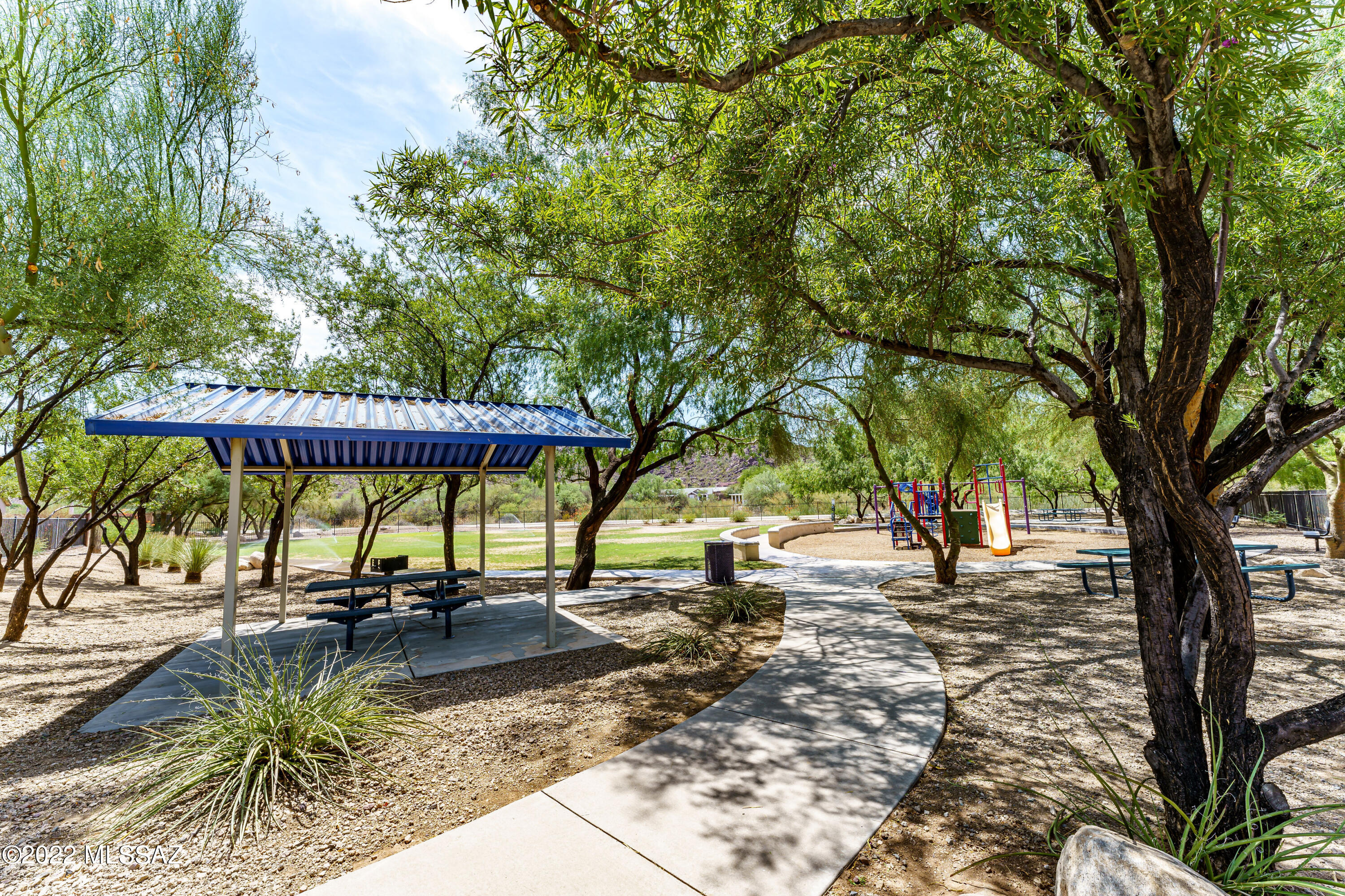Twin Peaks Highland (1-119) - Residential