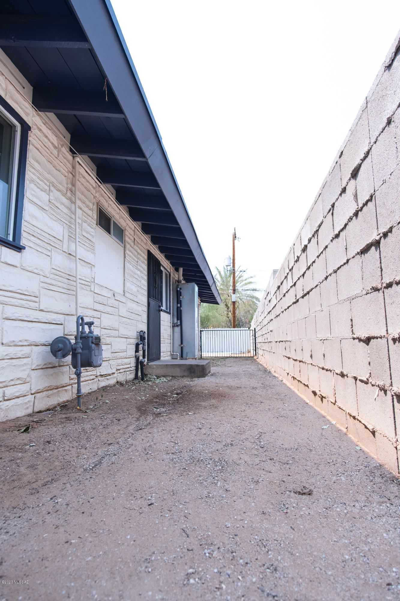 Pueblo Gardens - Residential