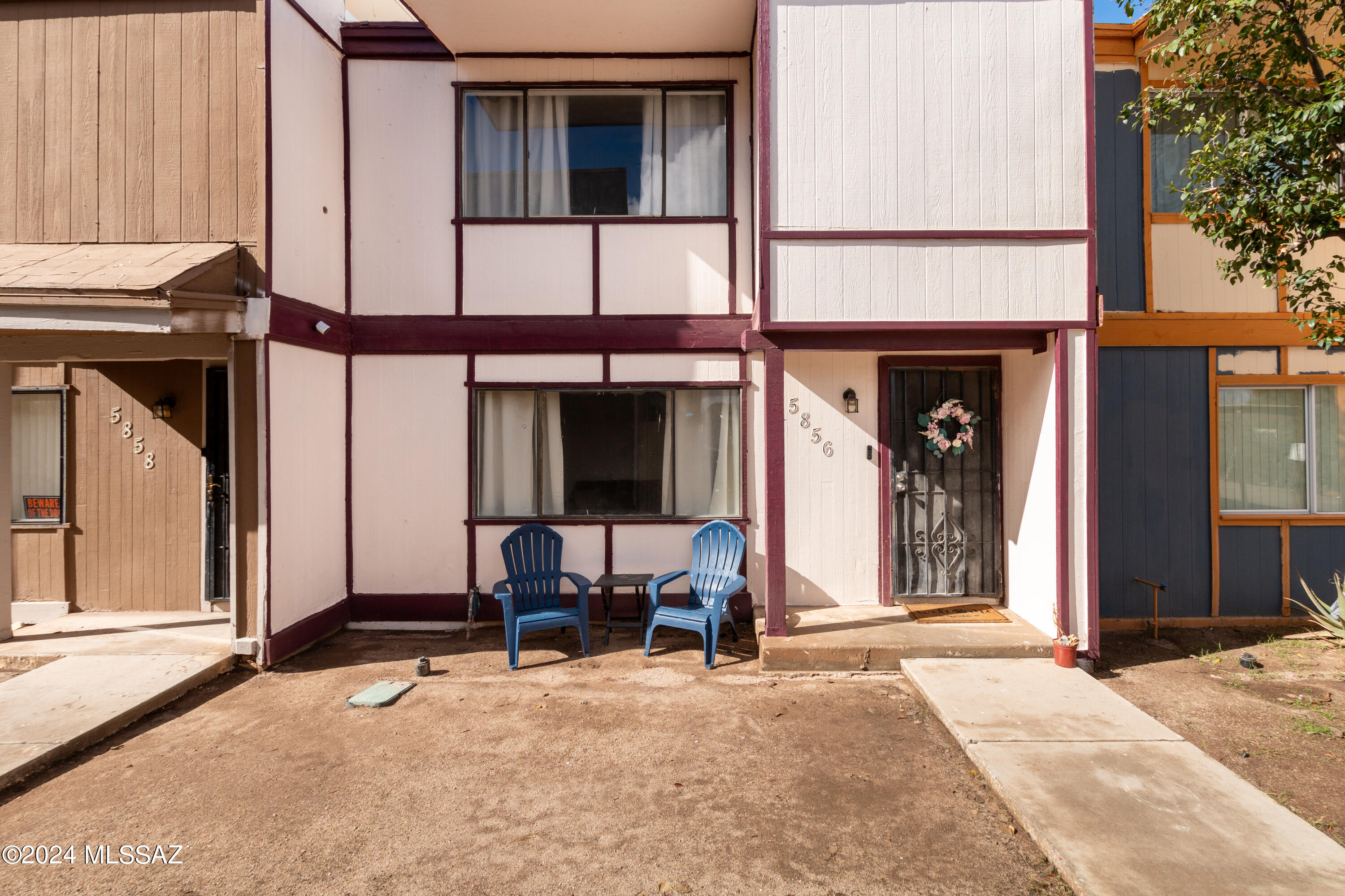 Villas Delmoral (1-23) - Residential