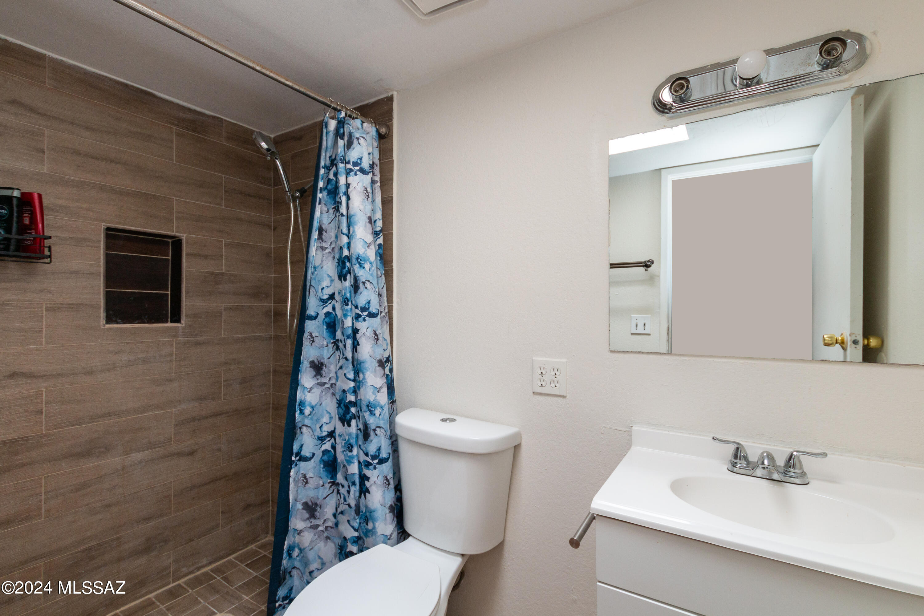 Villas Delmoral (1-23) - Residential