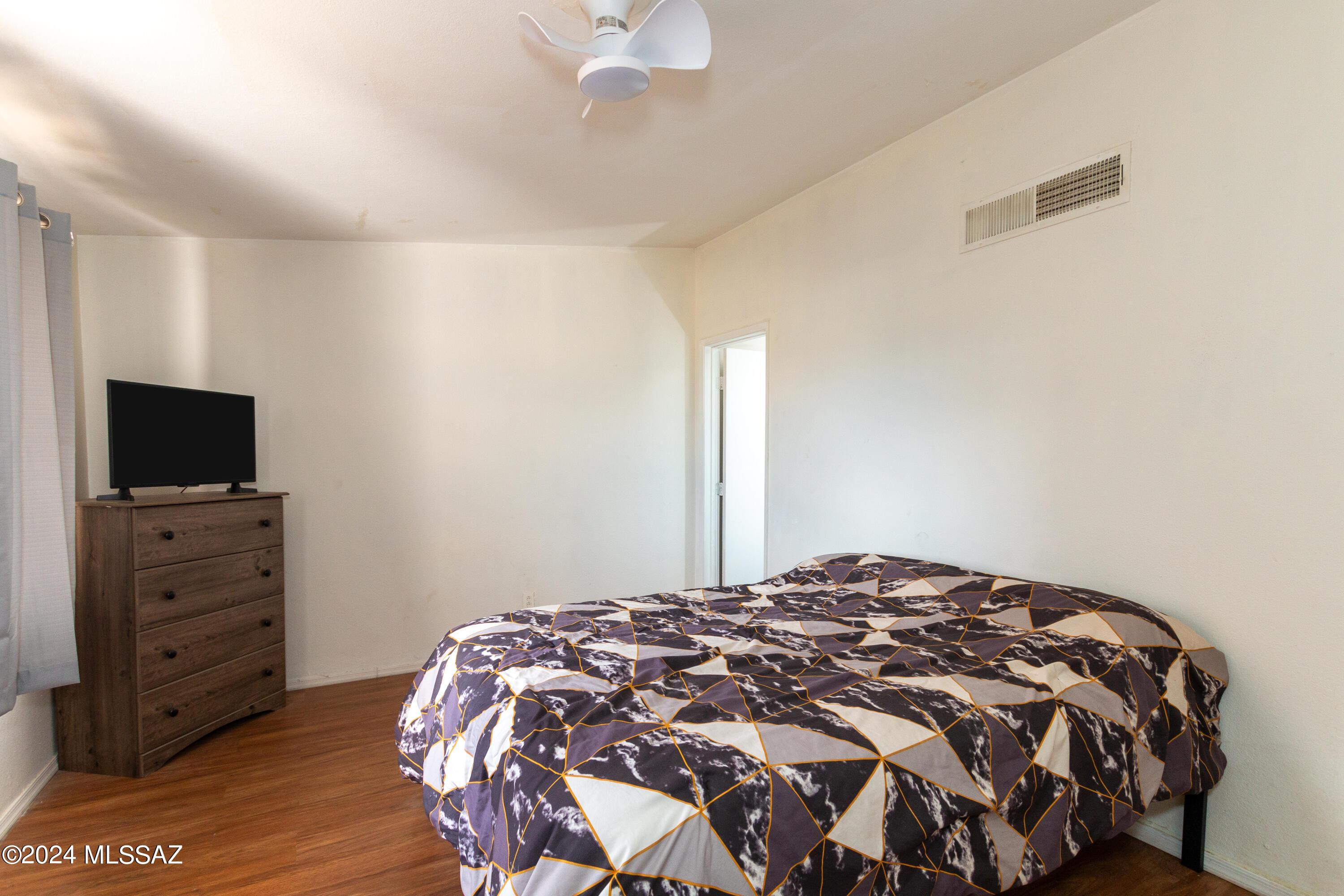 Villas Delmoral (1-23) - Residential