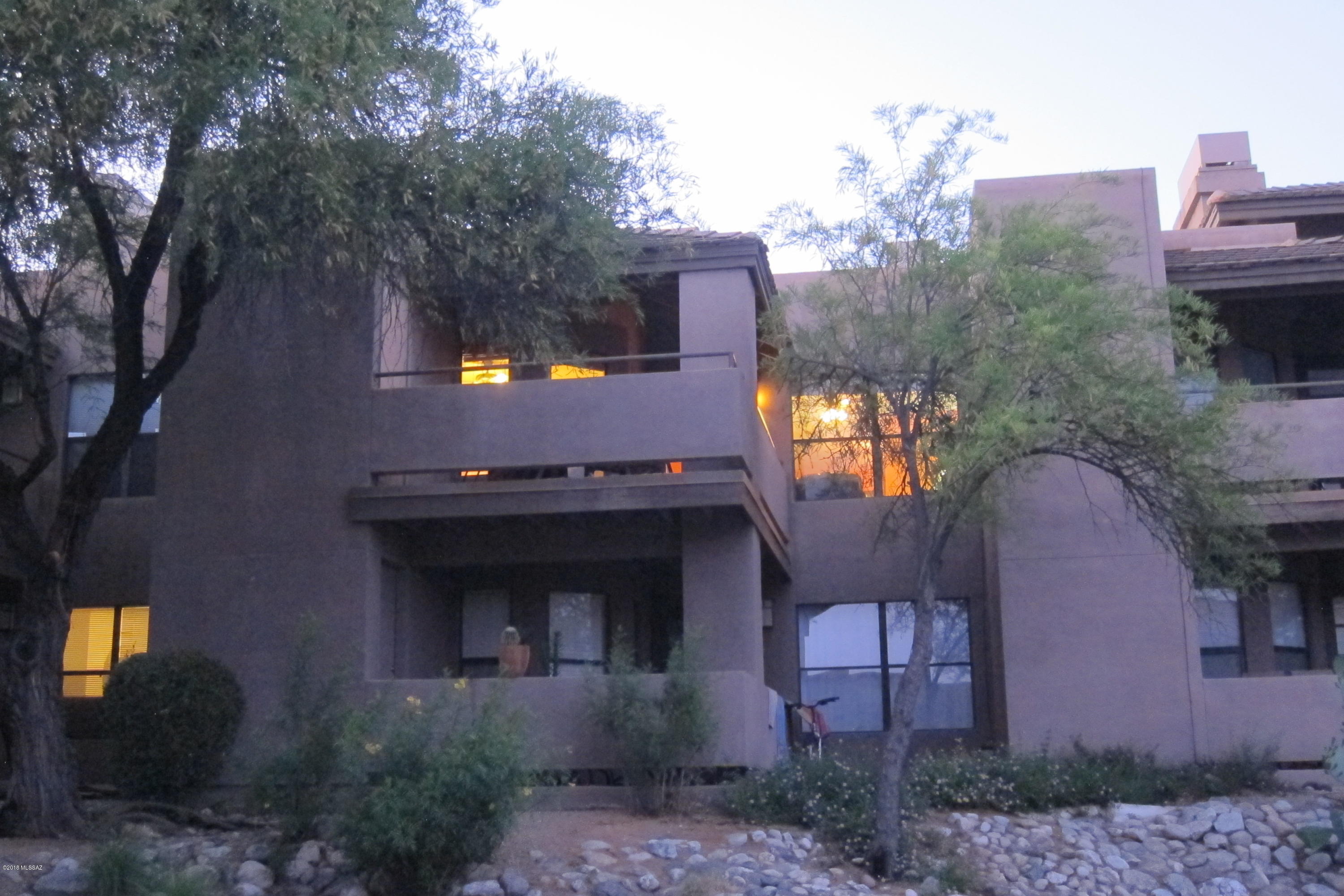 Greens at Ventana Canyon - Residential