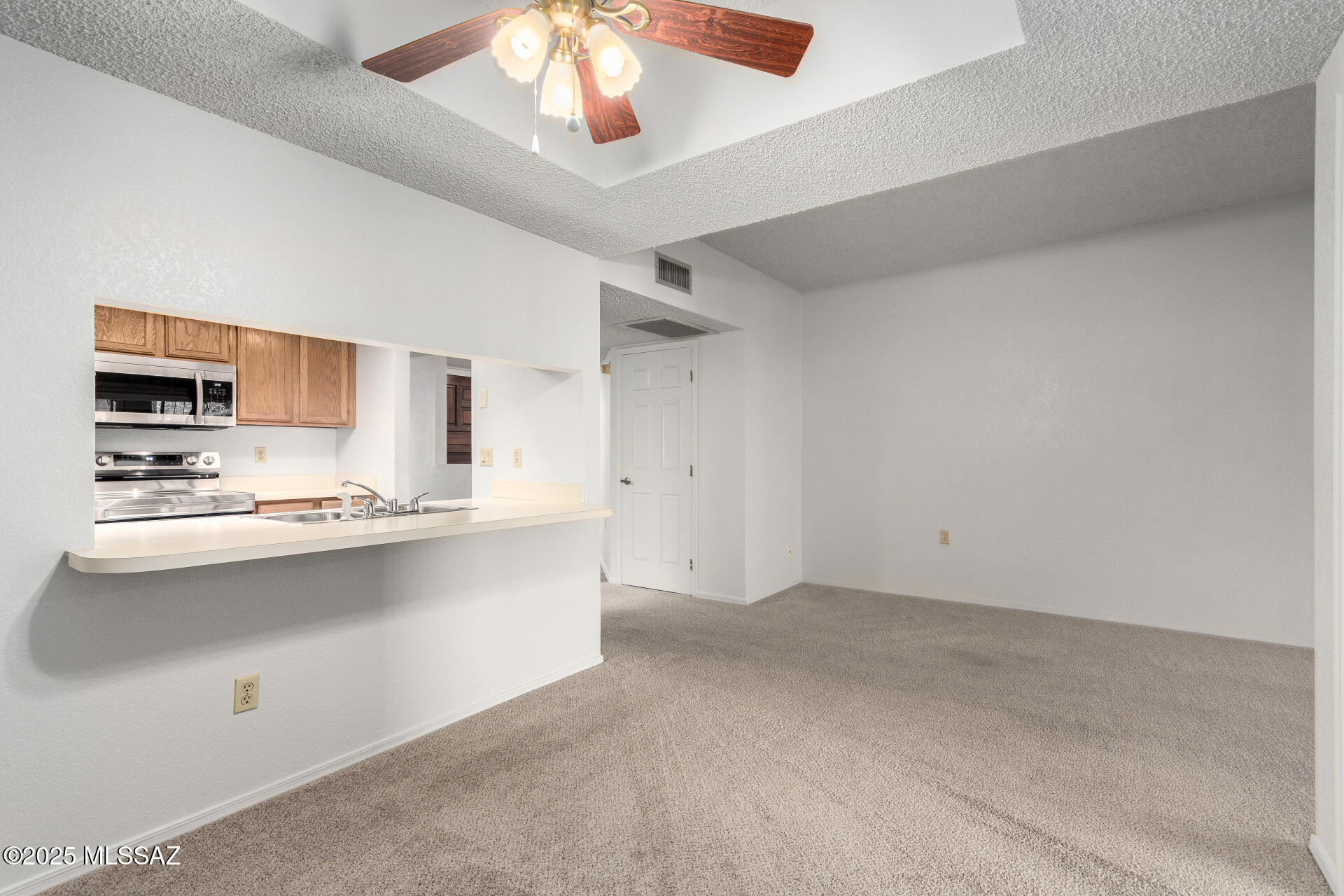 Fairfield La Cholla Hills - Residential