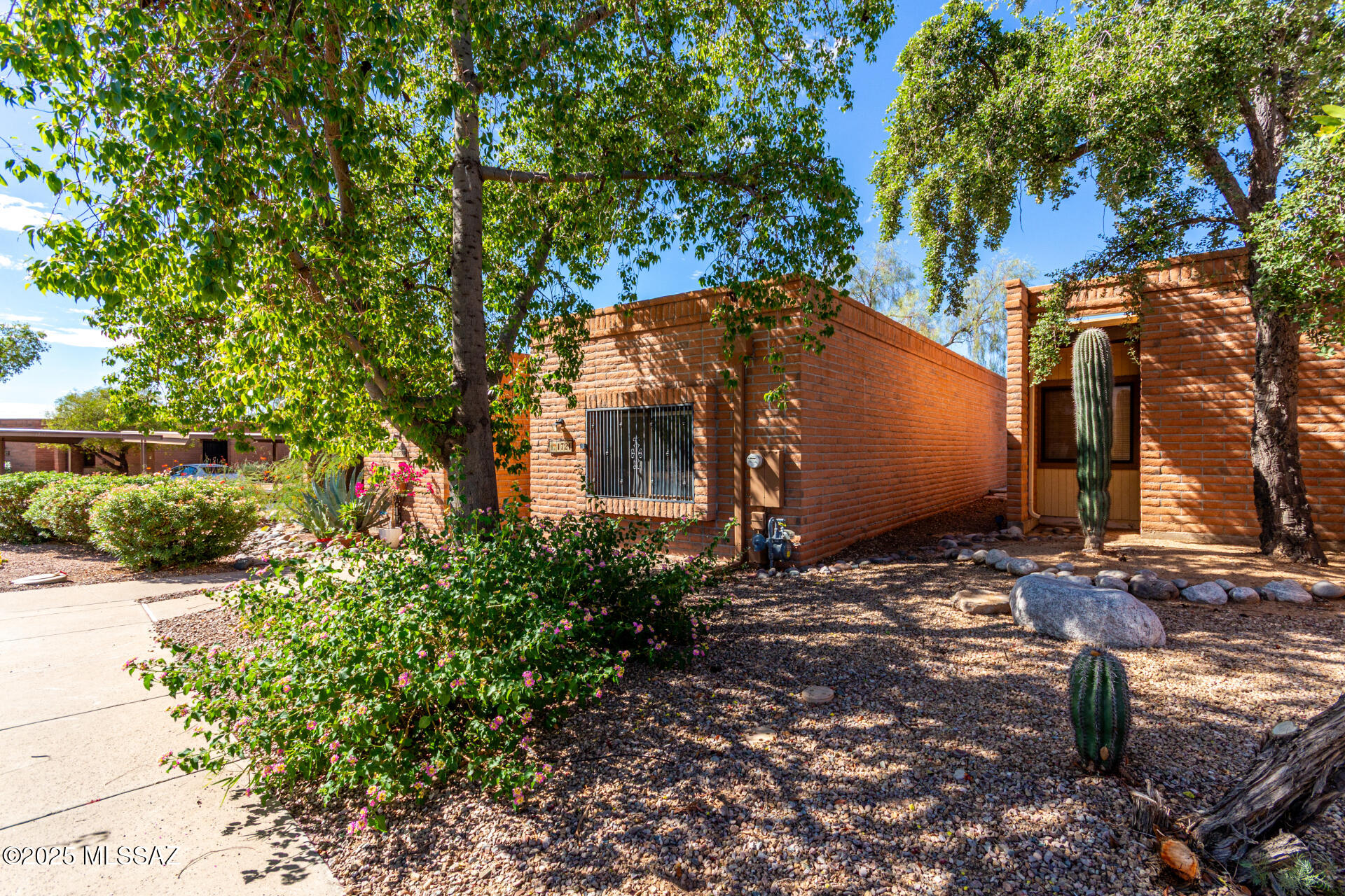 Fairfield La Cholla Hills - Residential