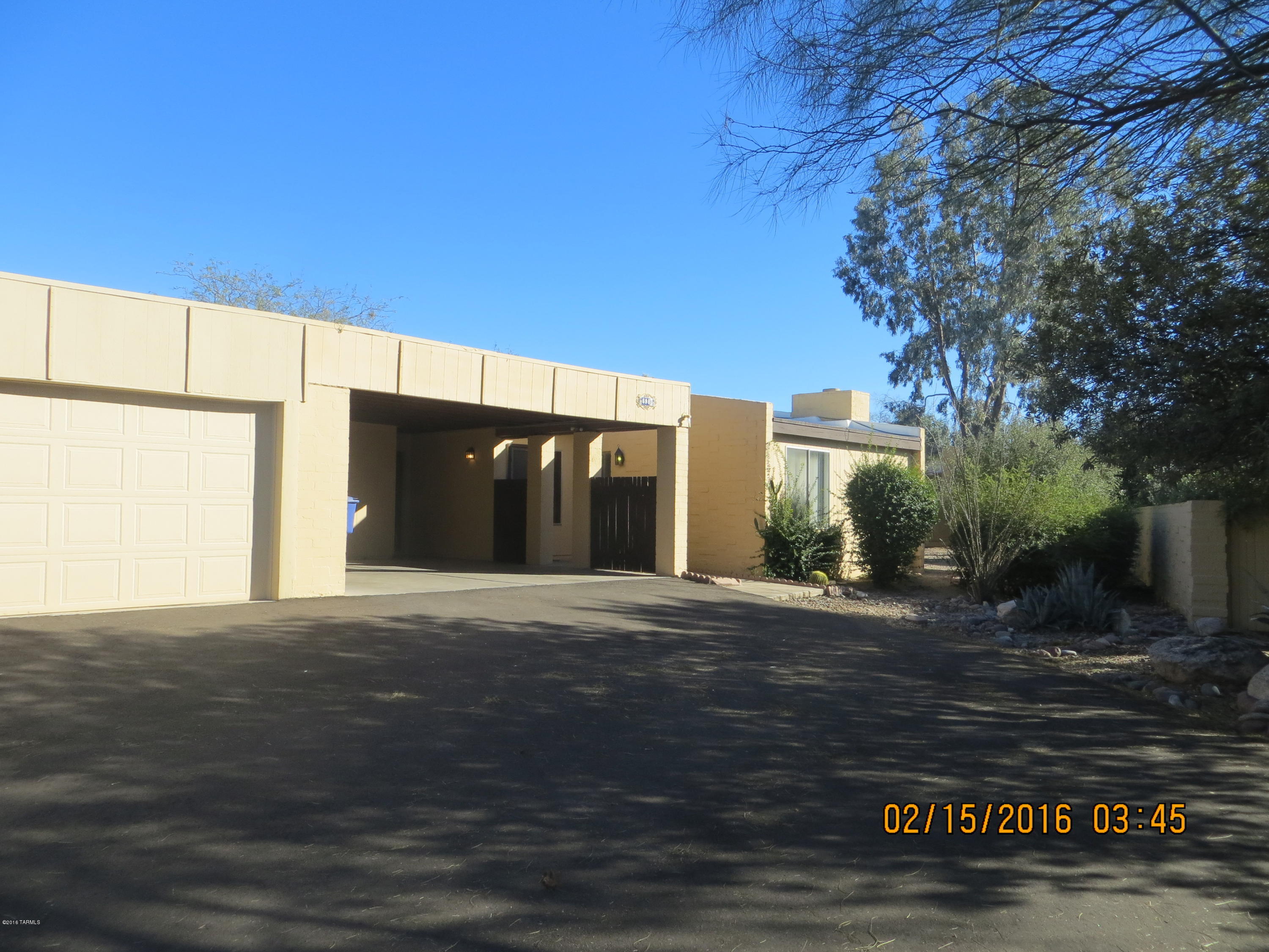 This rental consist of 3 bedrooms and 2 baths with a fireplace in the living room. It has a dining room and a family room off the kitchen. Outdoor covered patio and storage room in the parking area. It also has a laundry room with electric hook ups for washer and dryer.
Owner installed new flooring through out and the interior has been completely painted. Close to shopping centers and transportation. Call the office for an appointment.