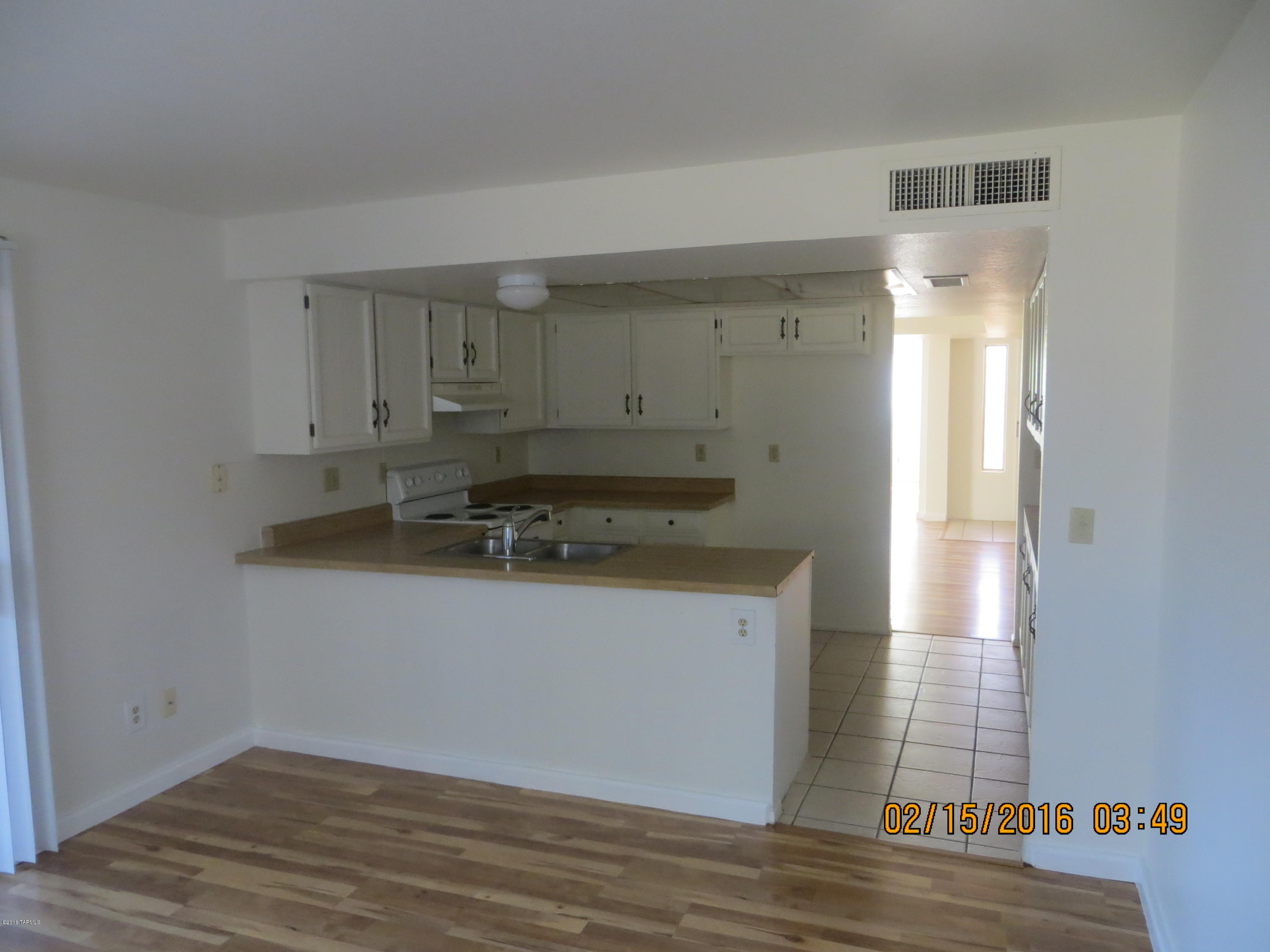 Pantano Townhomes (1-118) - Residential Lease